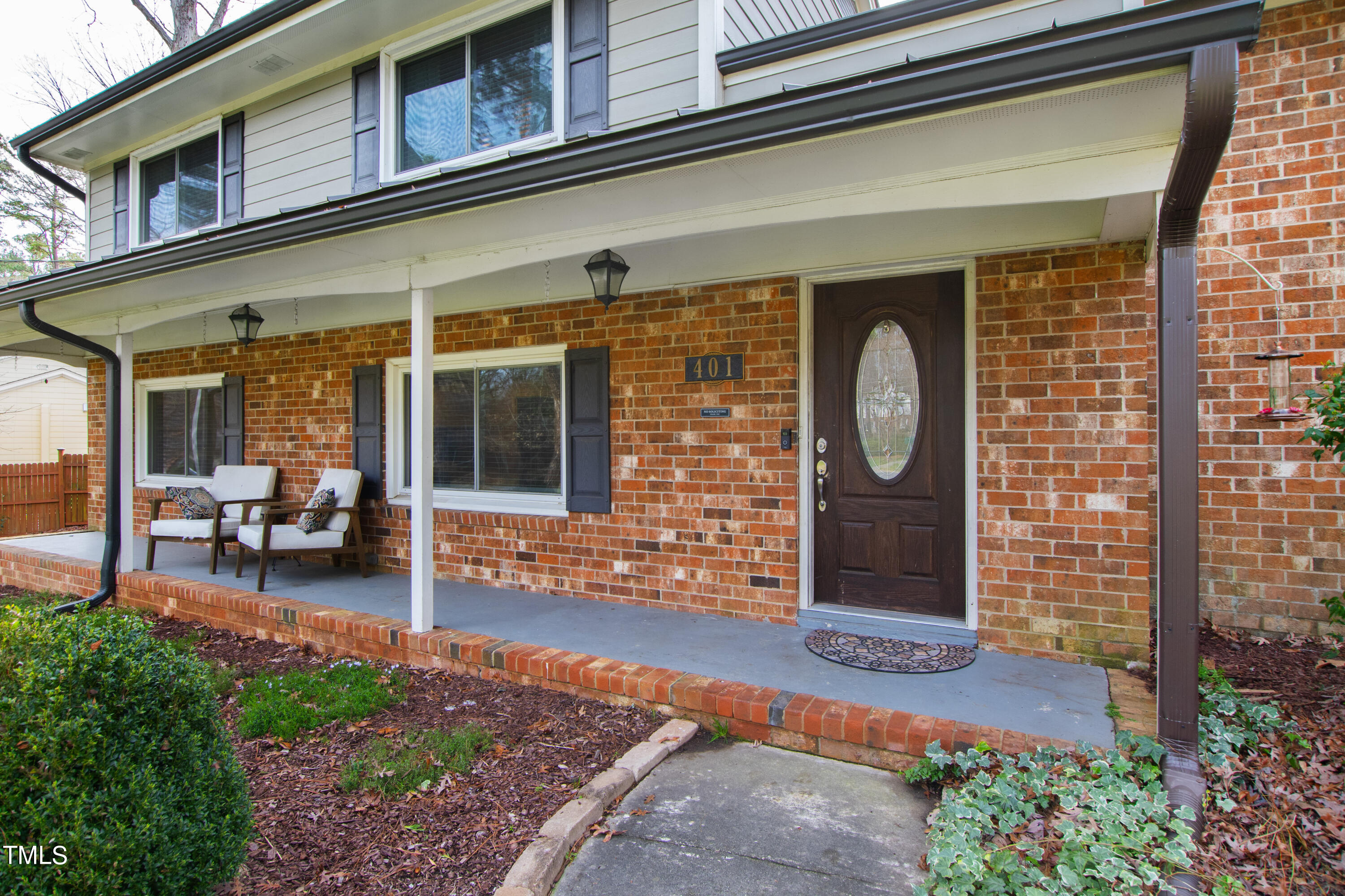 401 N Glen Drive
