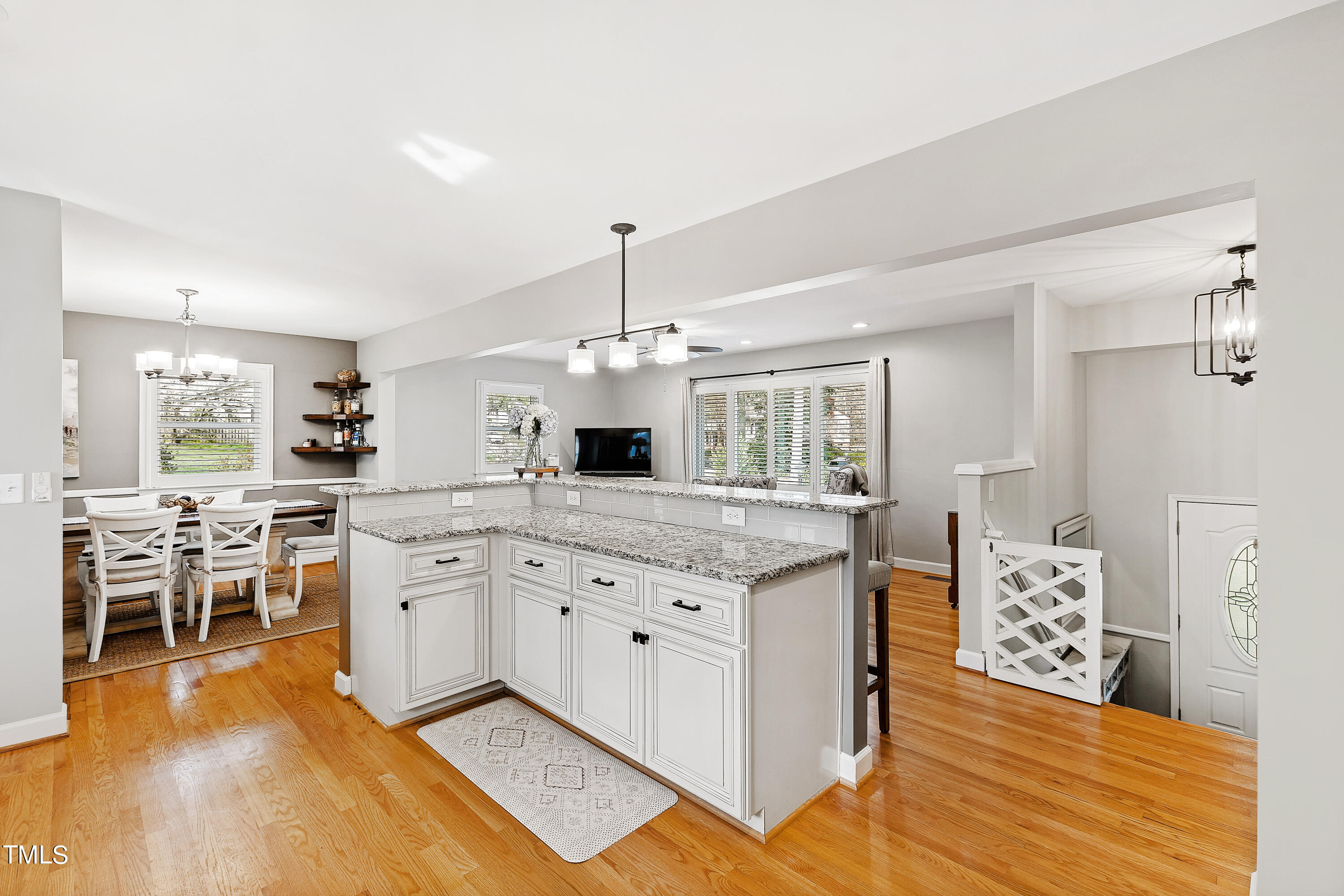 401 N Glen Drive