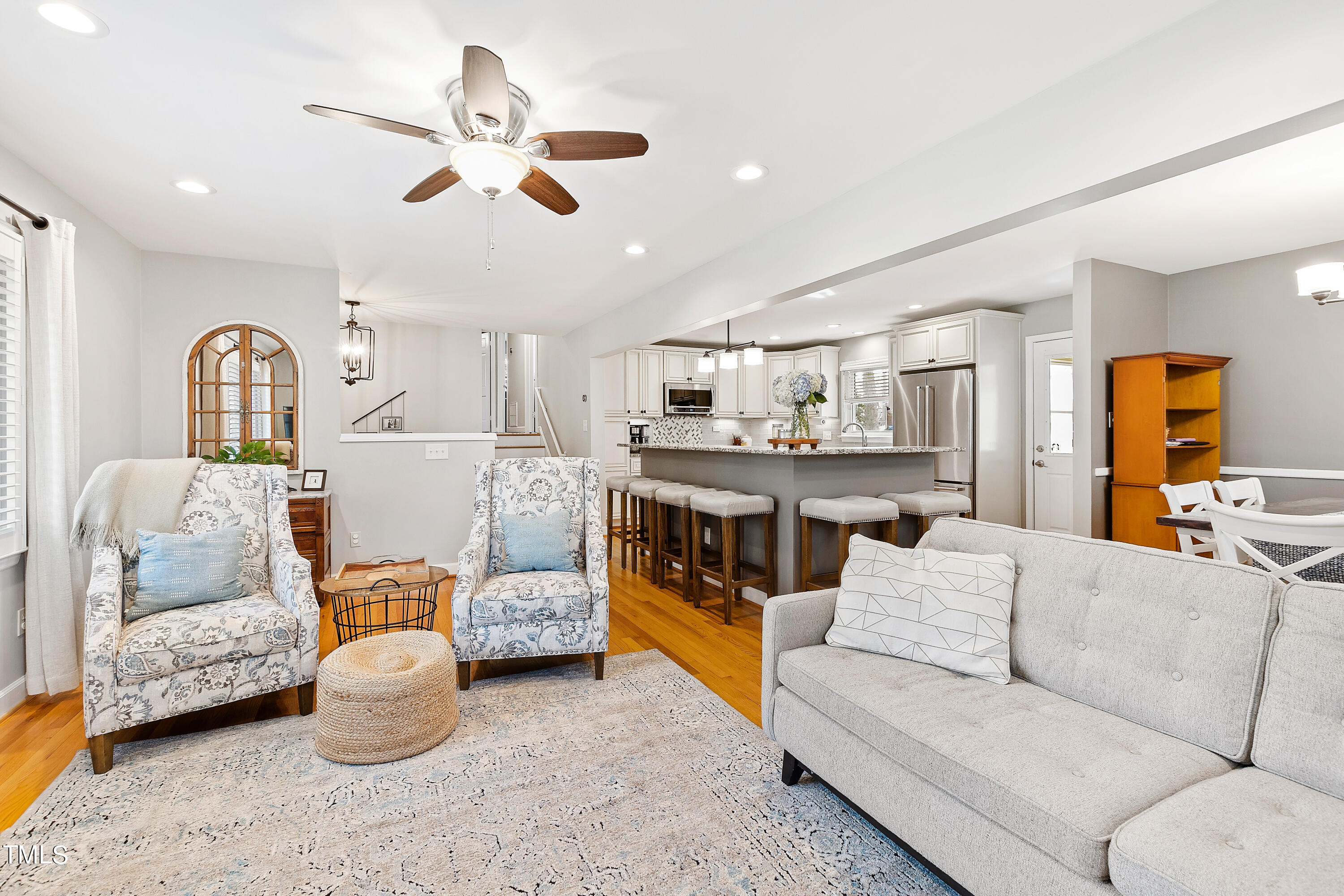 401 N Glen Drive