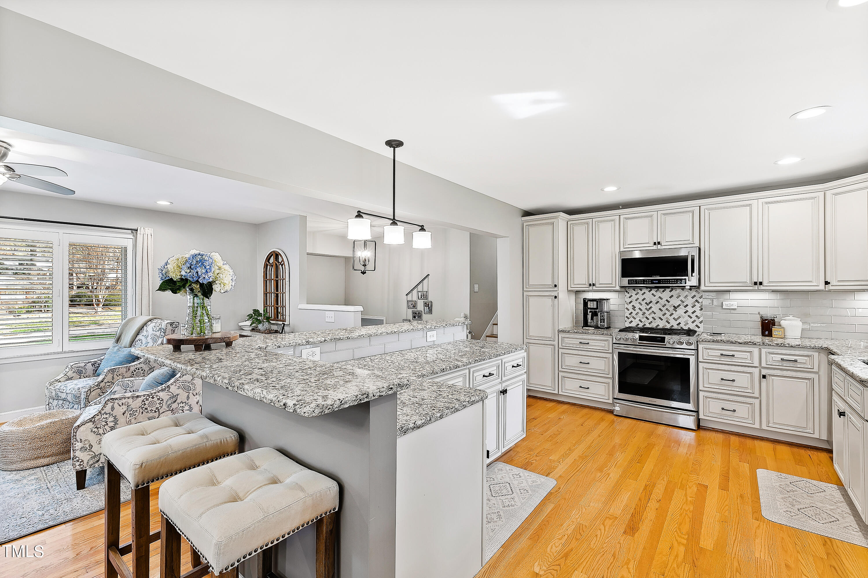 401 N Glen Drive