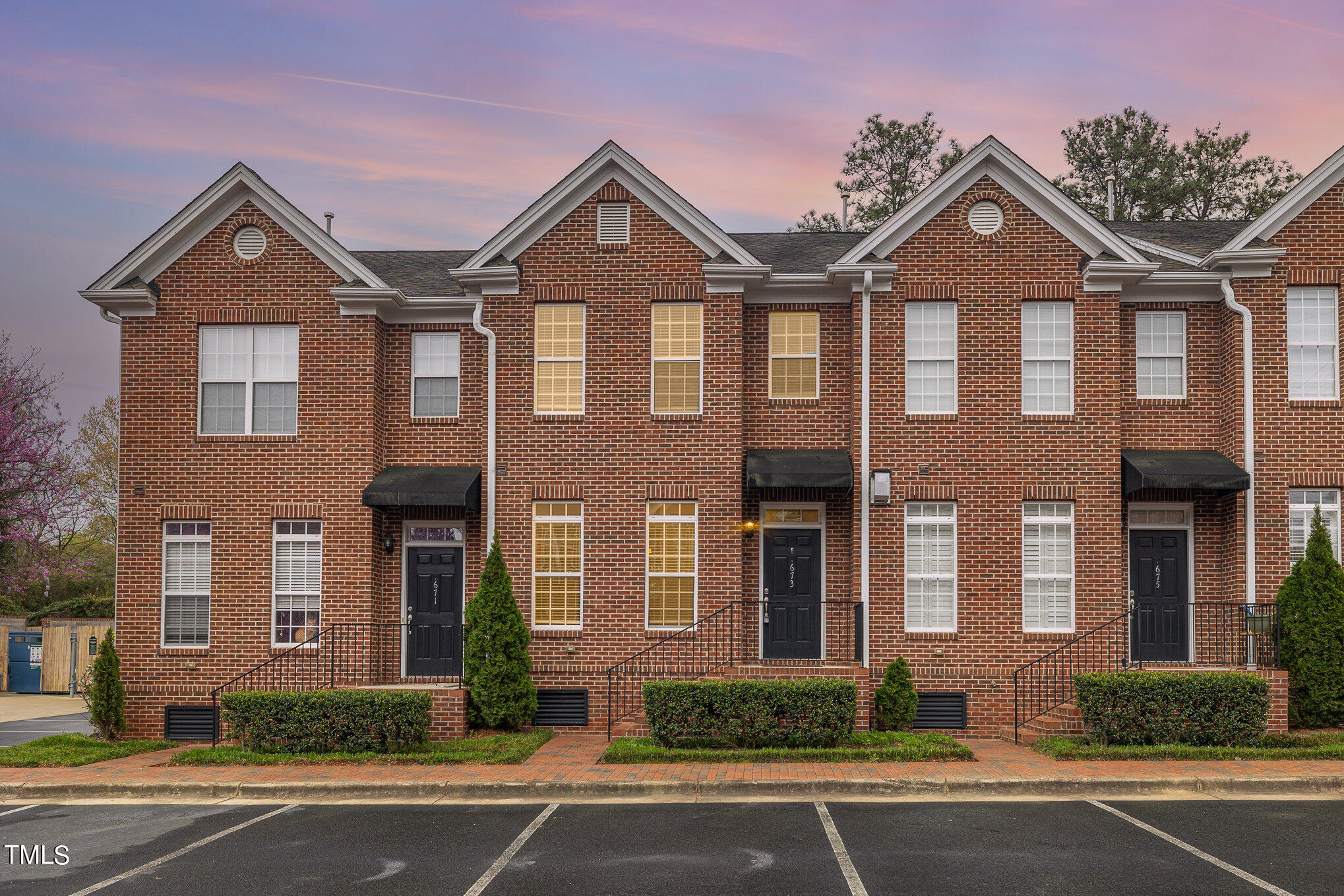 673 Highpark Lane
