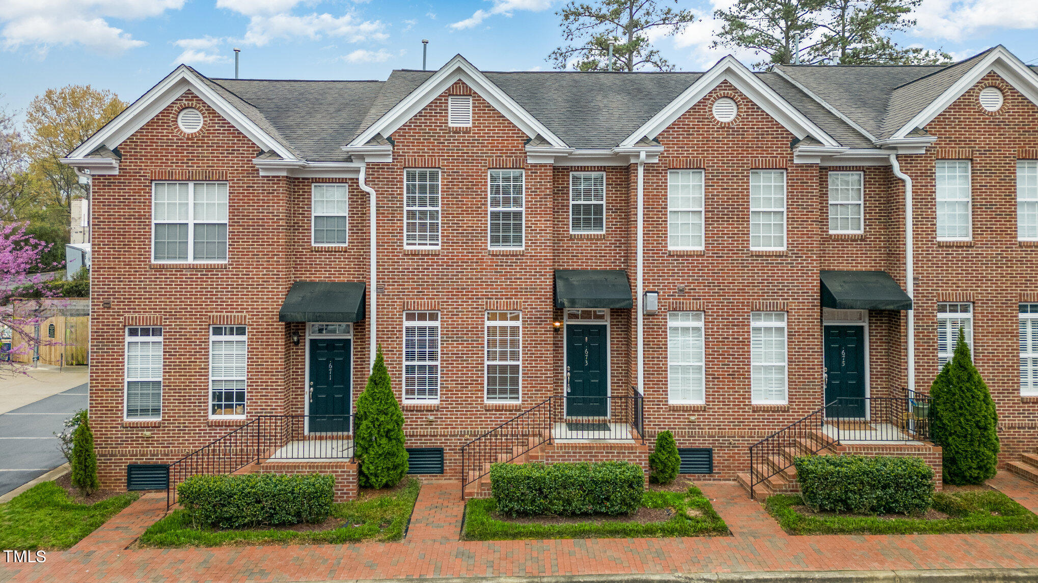 673 Highpark Lane
