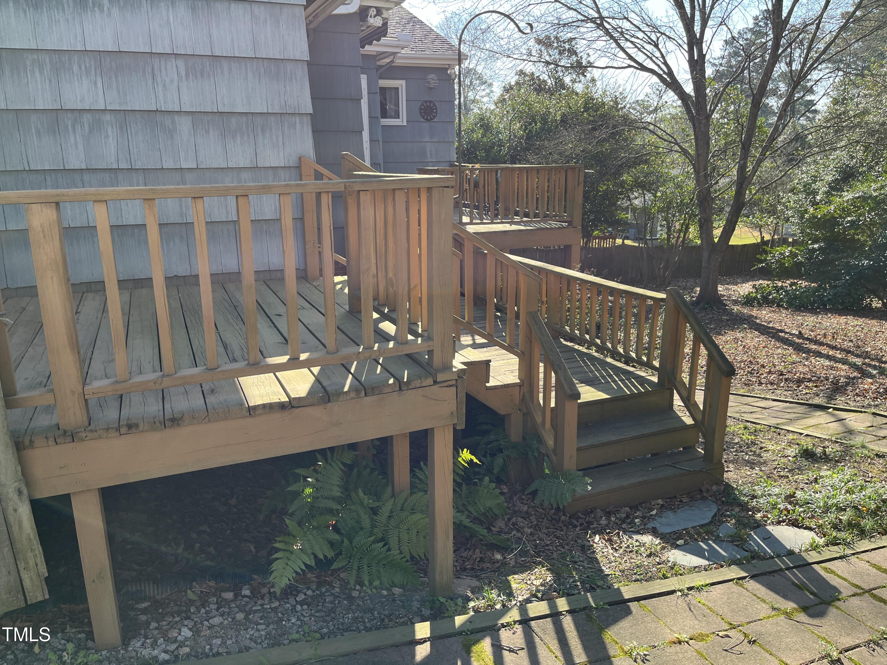 3427 Churchill Road