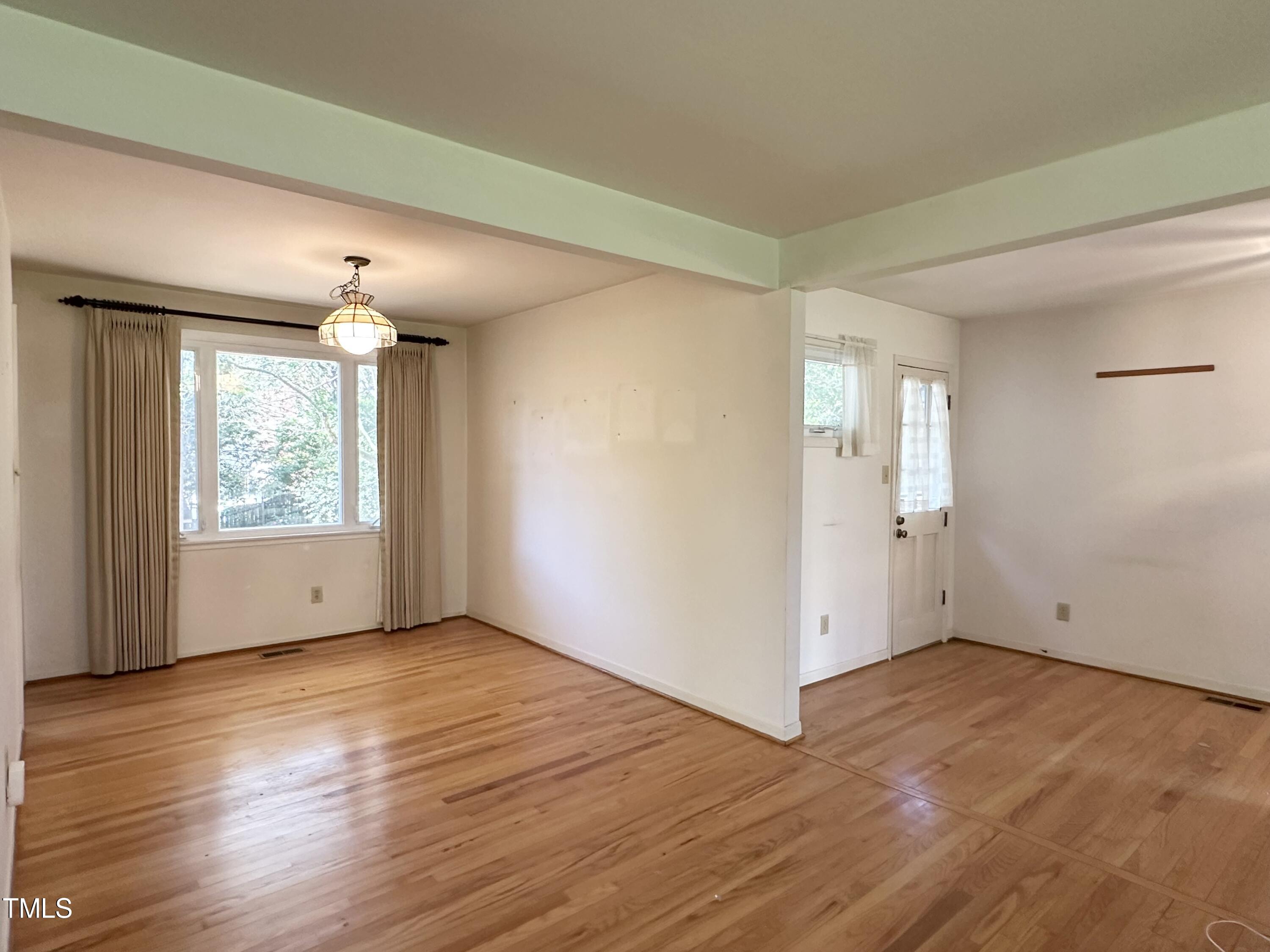 3427 Churchill Road