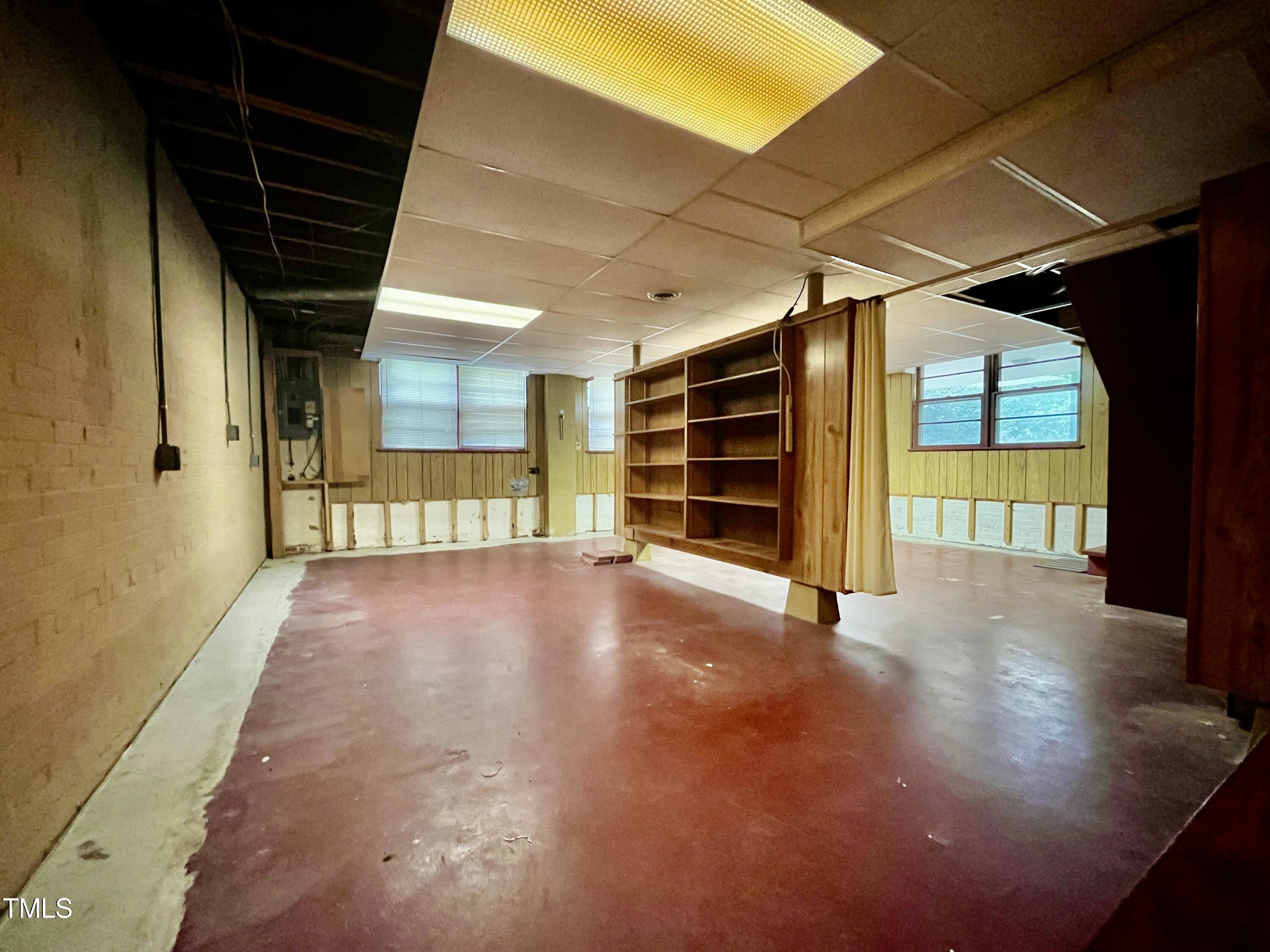 3427 Churchill Road