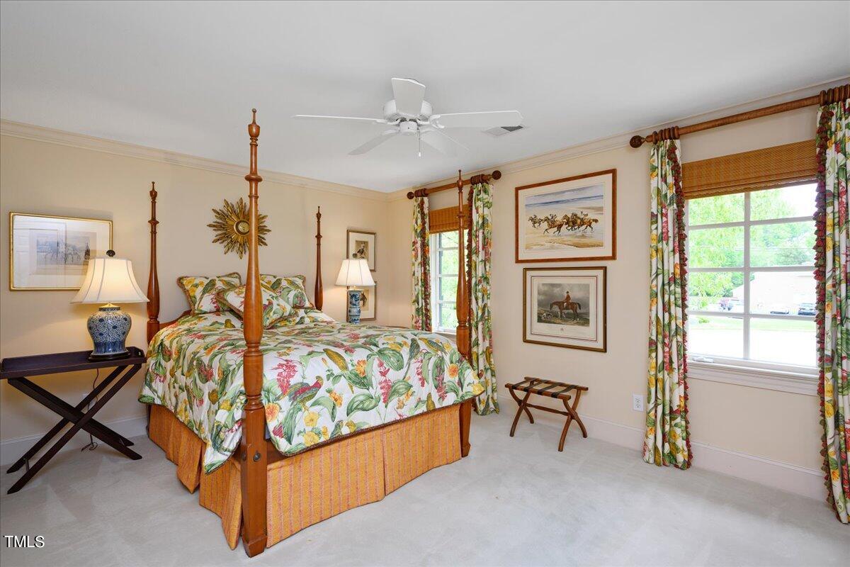 1816 Great Oaks Drive