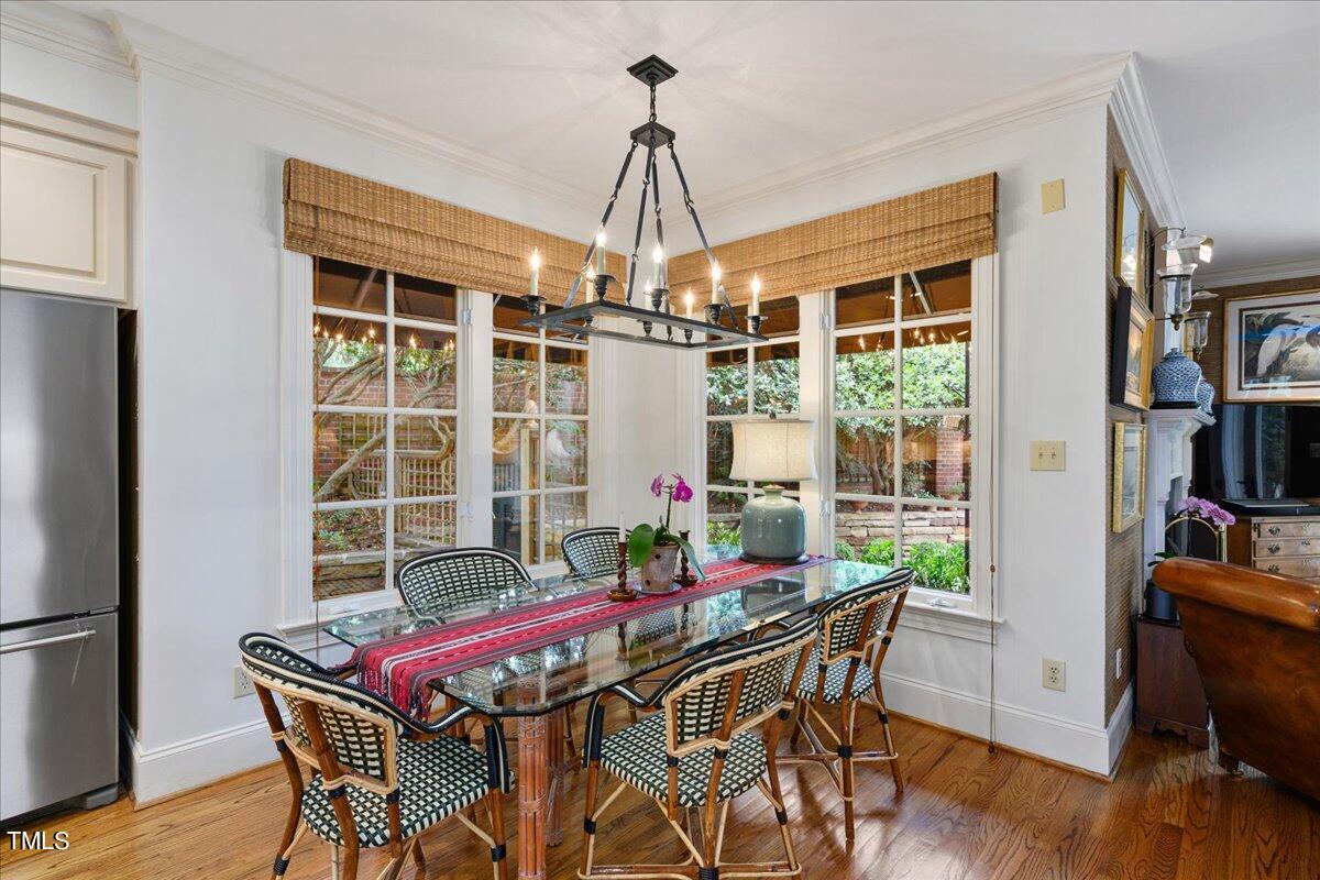 1816 Great Oaks Drive