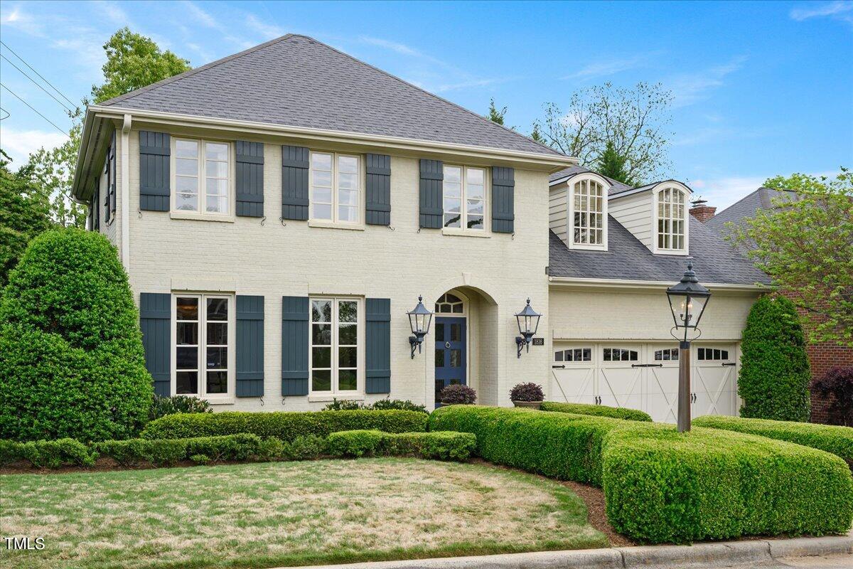 1816 Great Oaks Drive