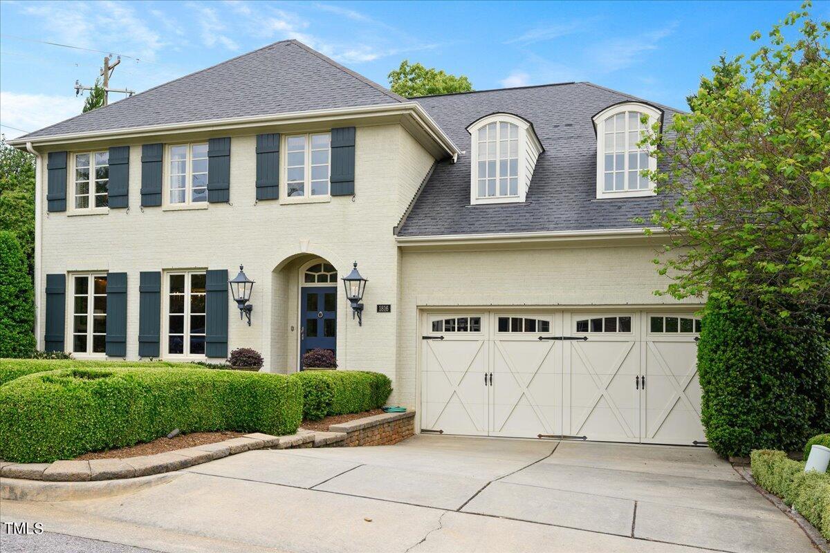 1816 Great Oaks Drive