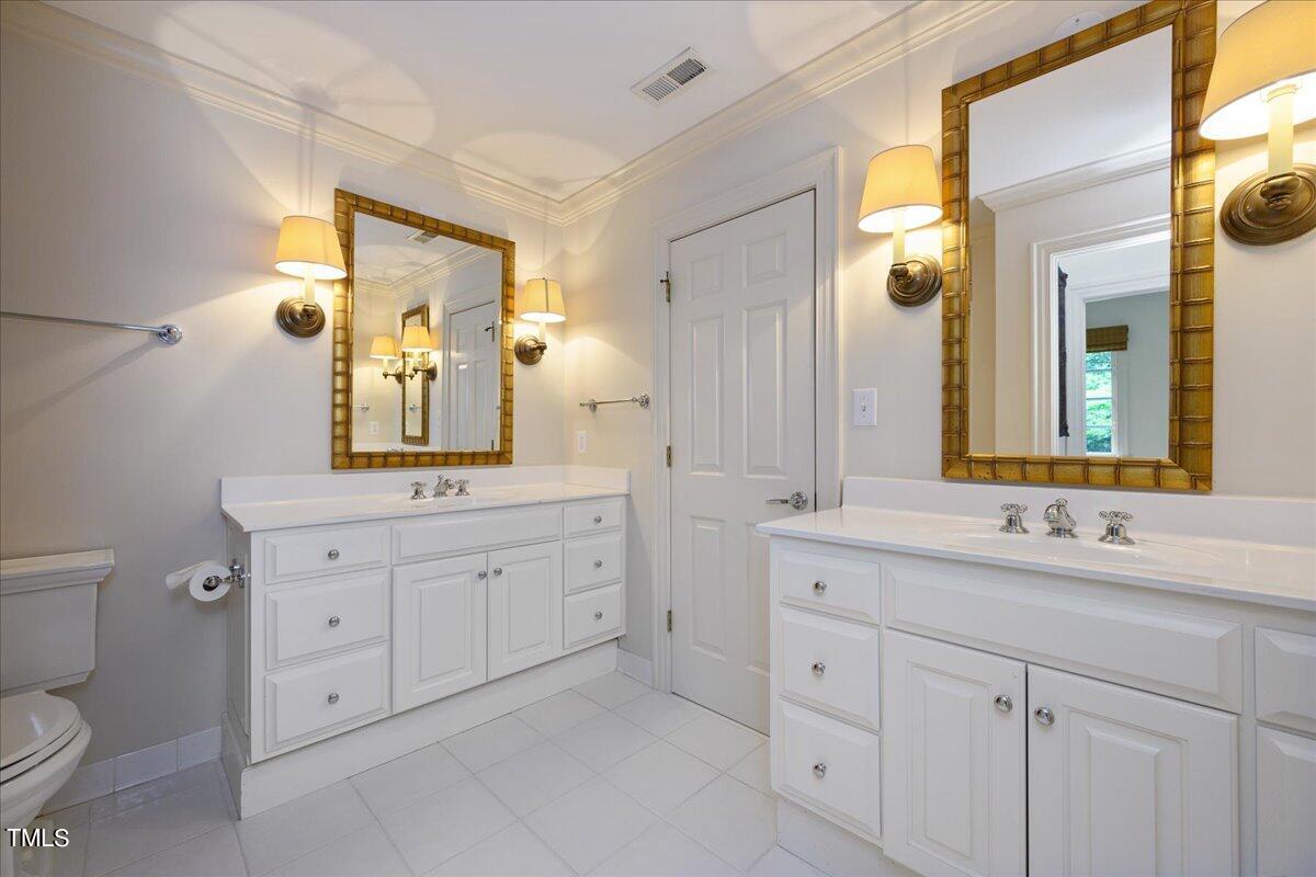 1816 Great Oaks Drive