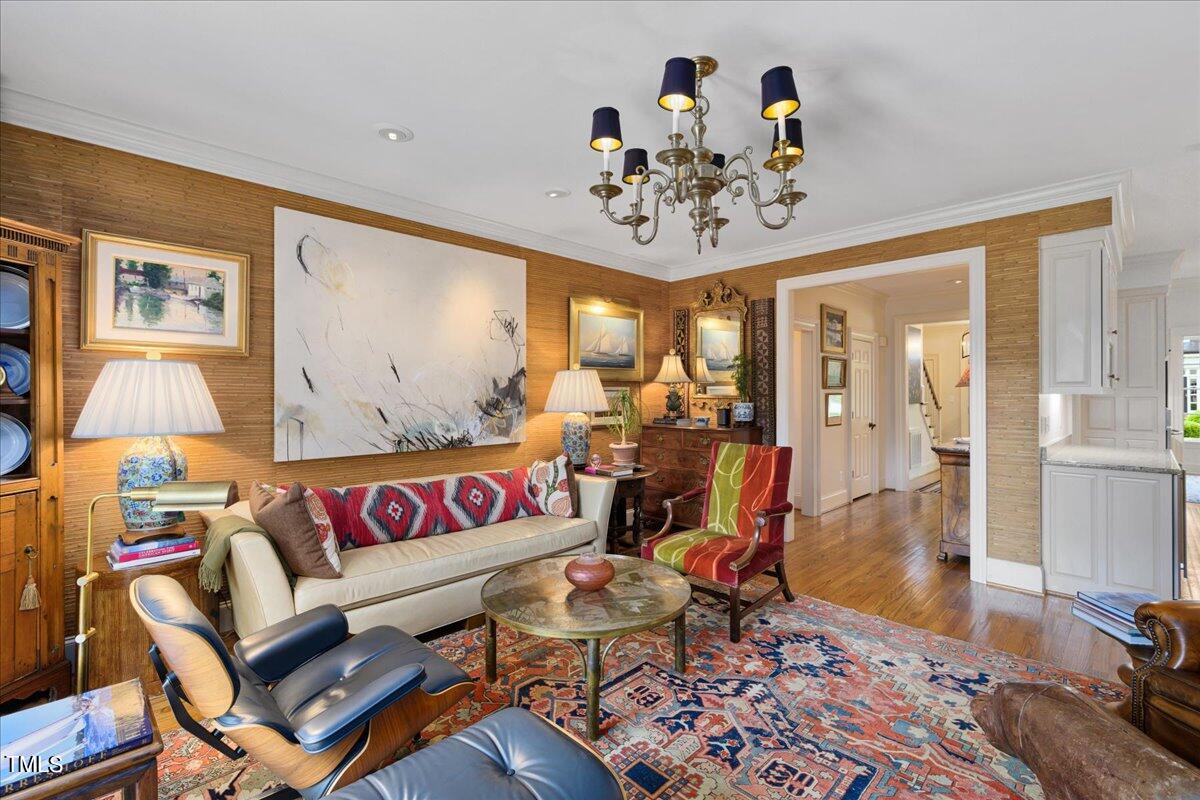 1816 Great Oaks Drive