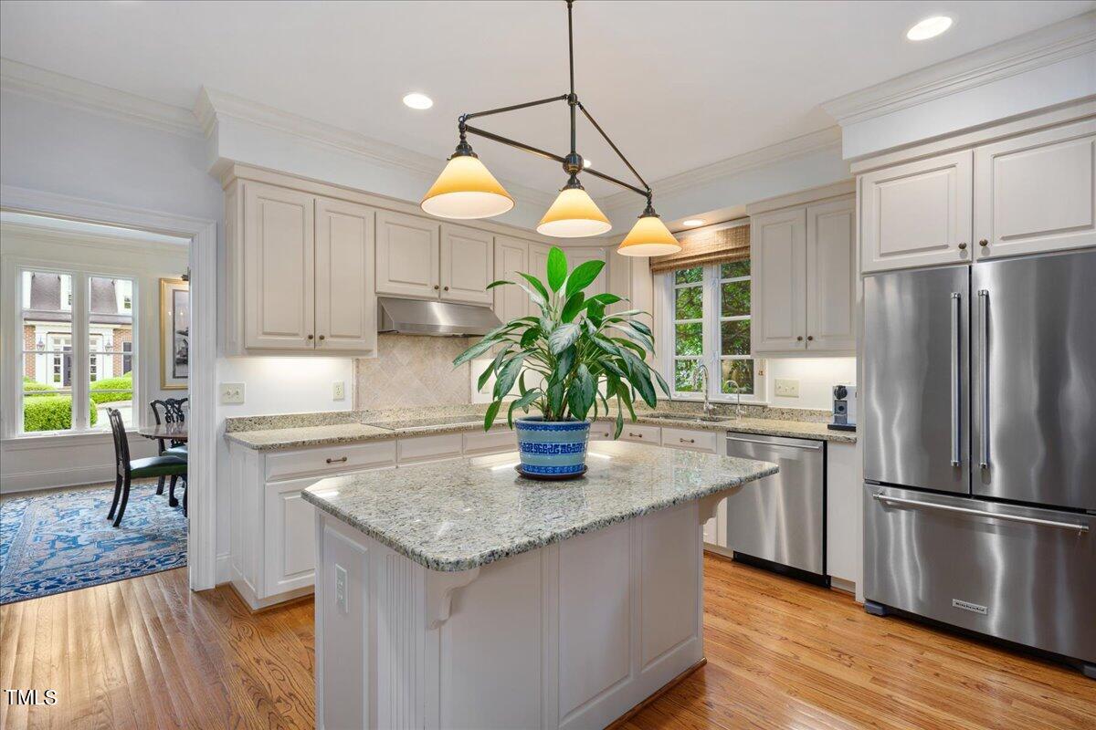 1816 Great Oaks Drive