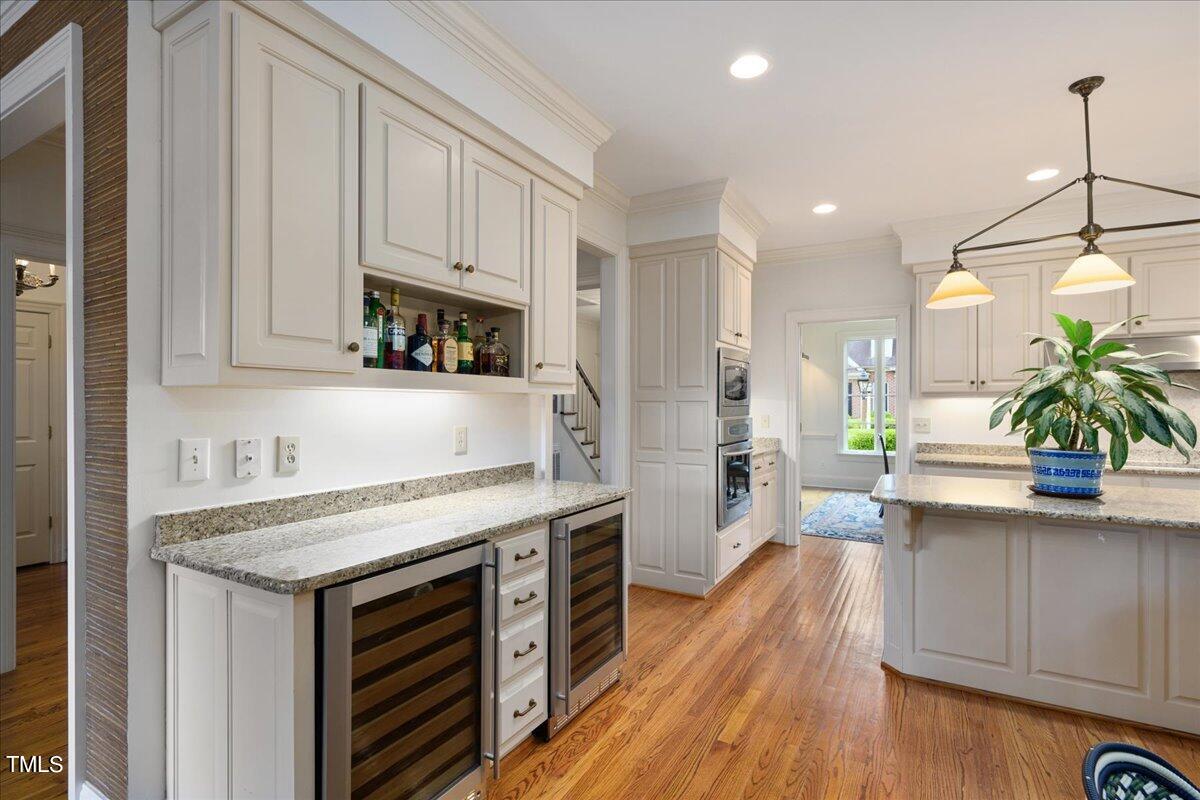 1816 Great Oaks Drive