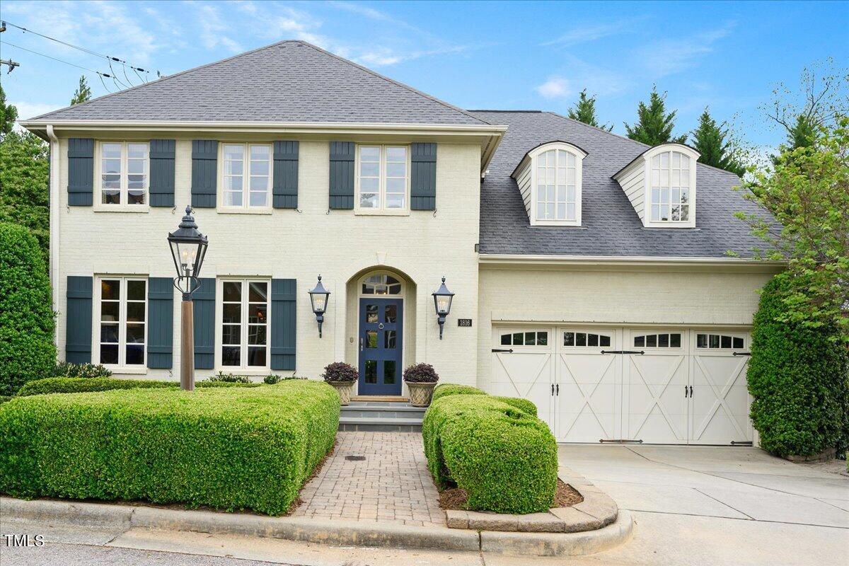 1816 Great Oaks Drive