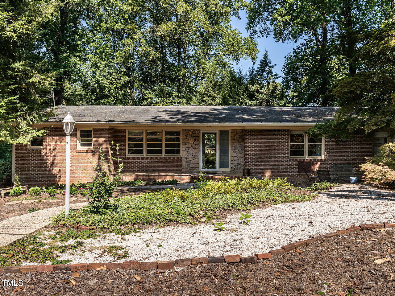 417 Forsyth Street
