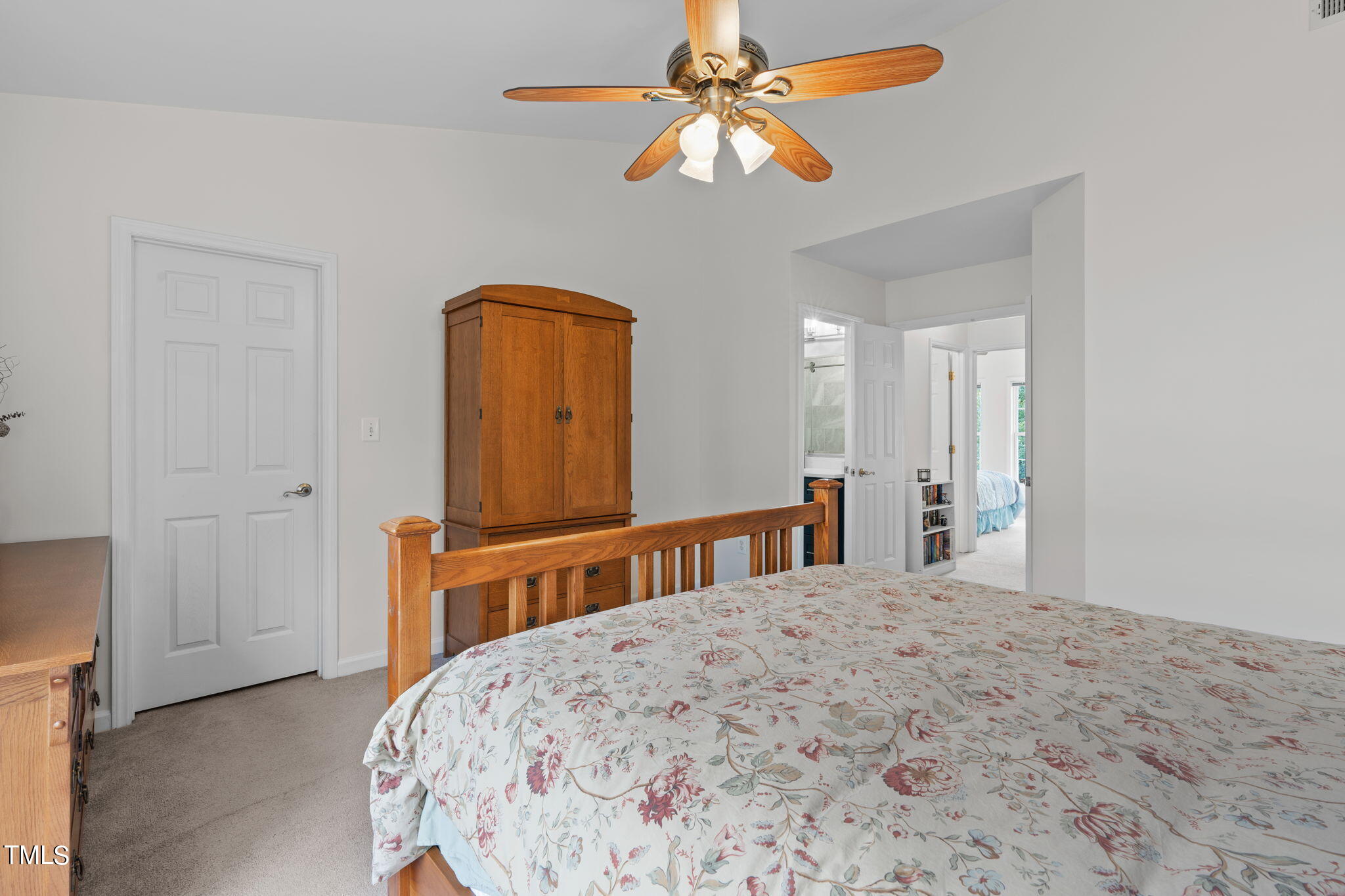 5542 Vista View Court