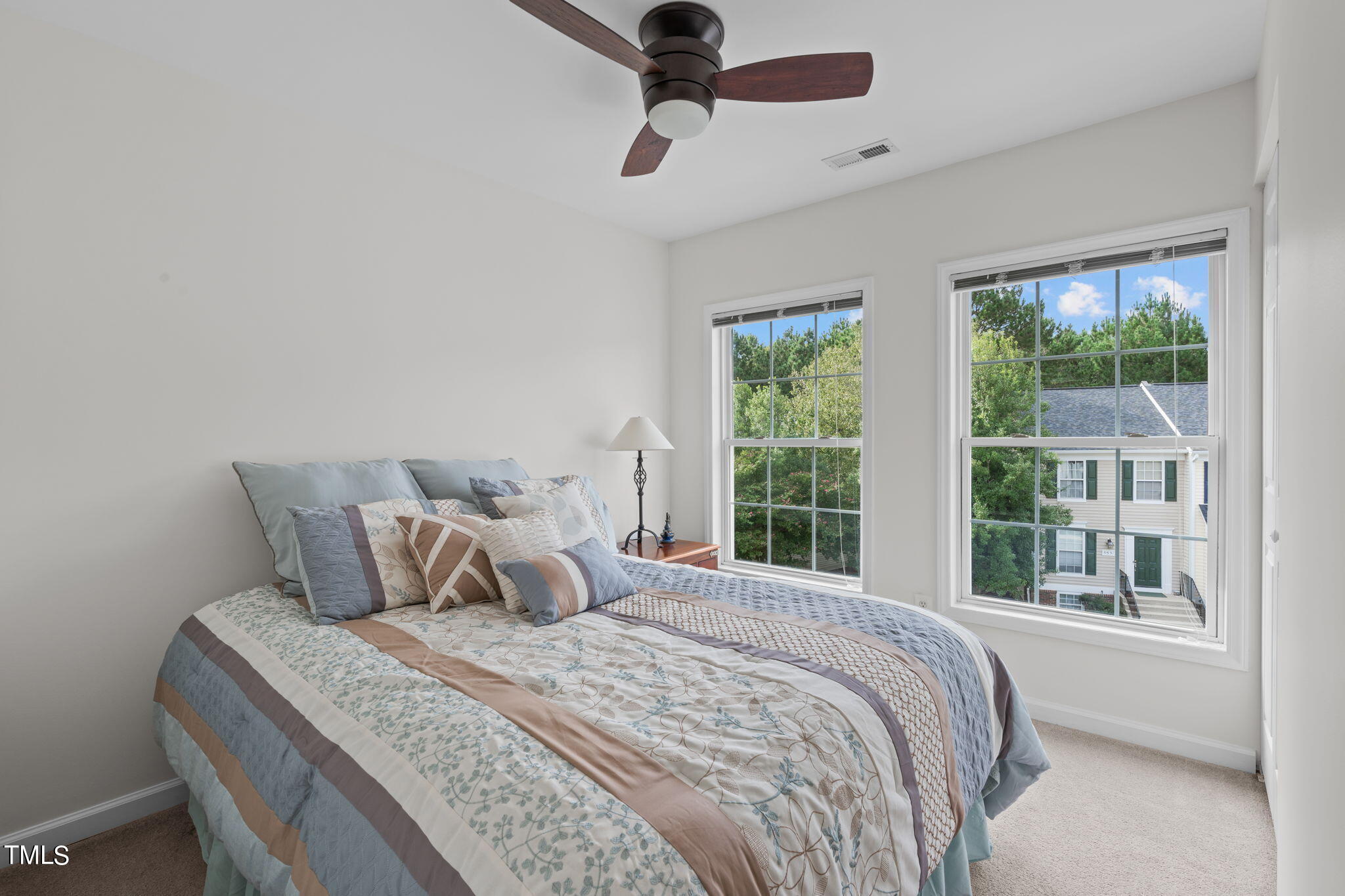 5542 Vista View Court