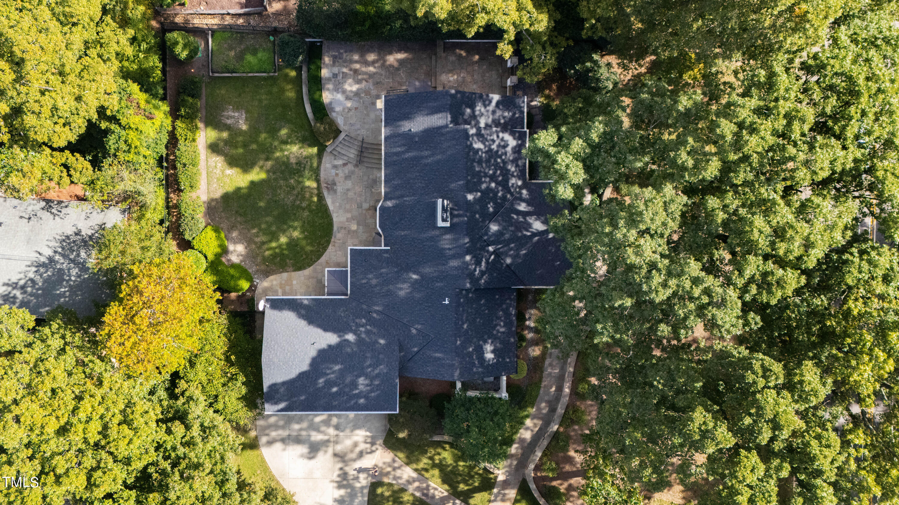 1112 Glen Eden Drive