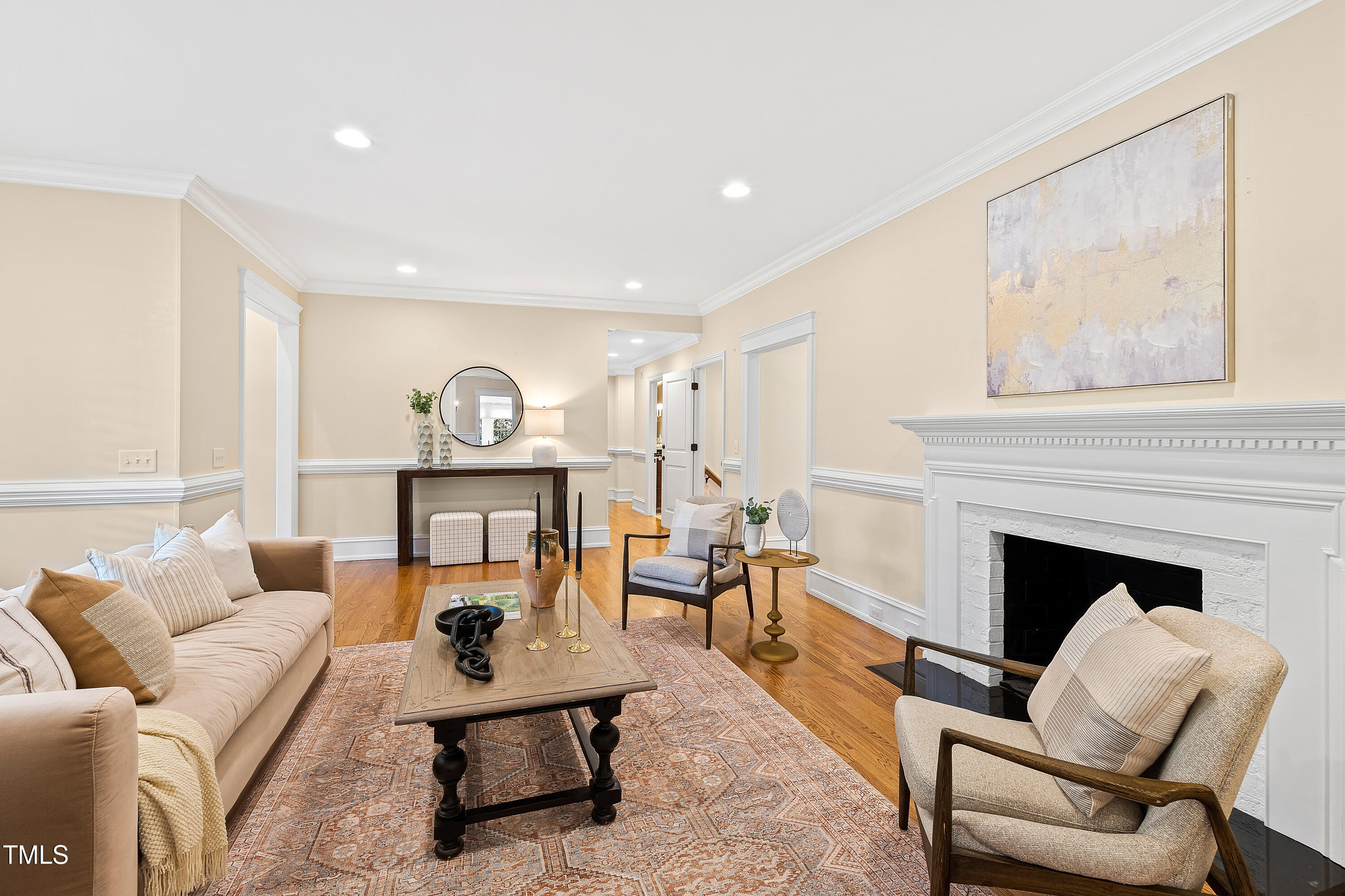 1112 Glen Eden Drive