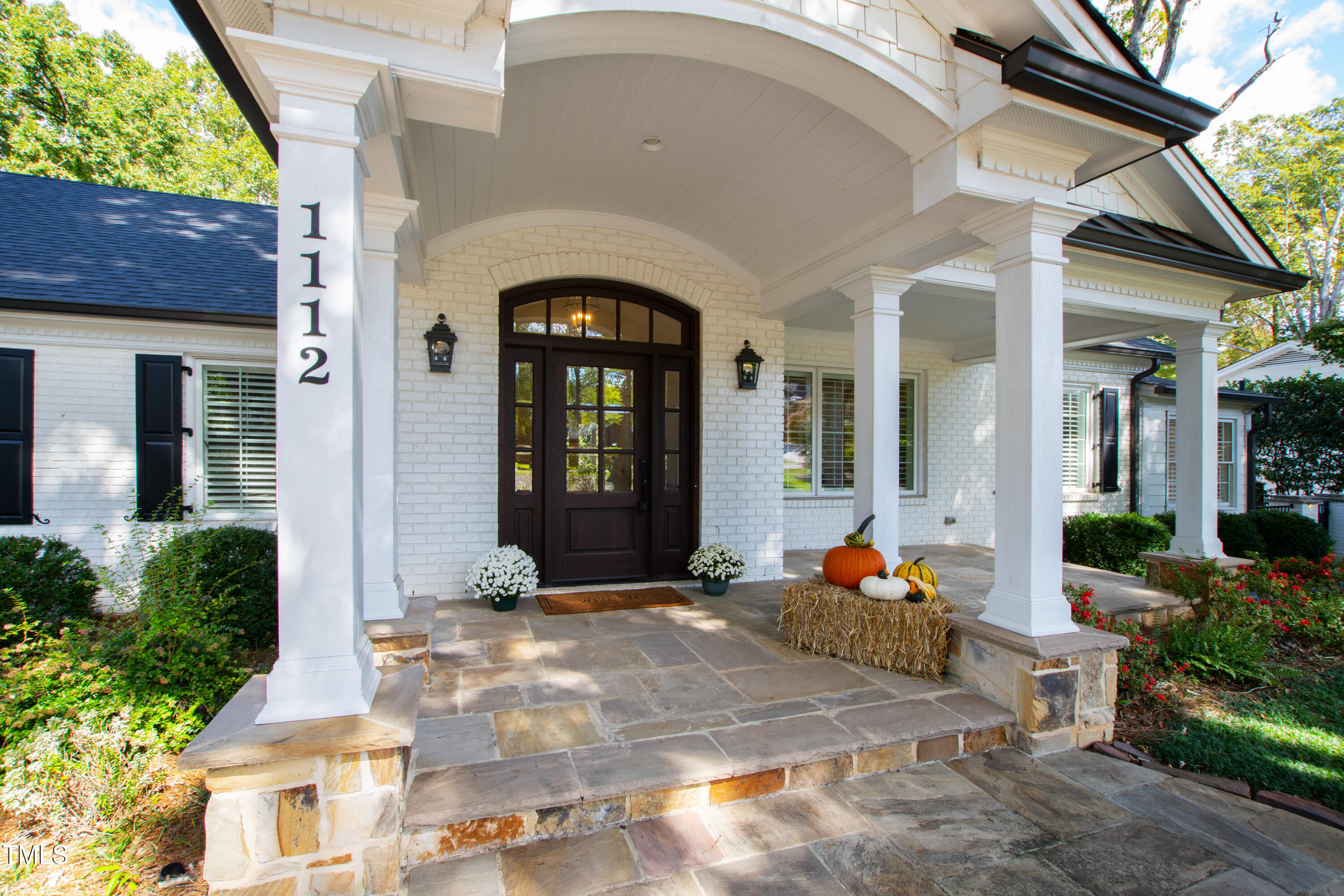 1112 Glen Eden Drive
