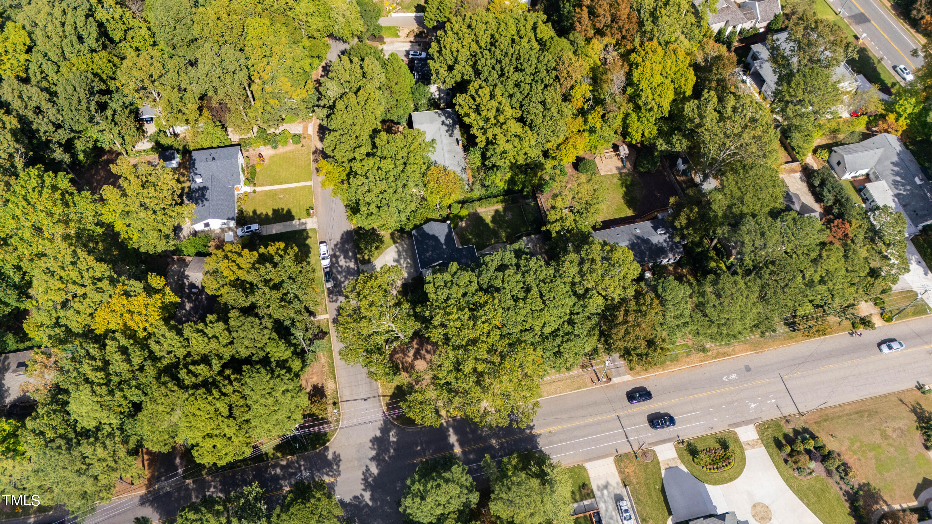 1112 Glen Eden Drive