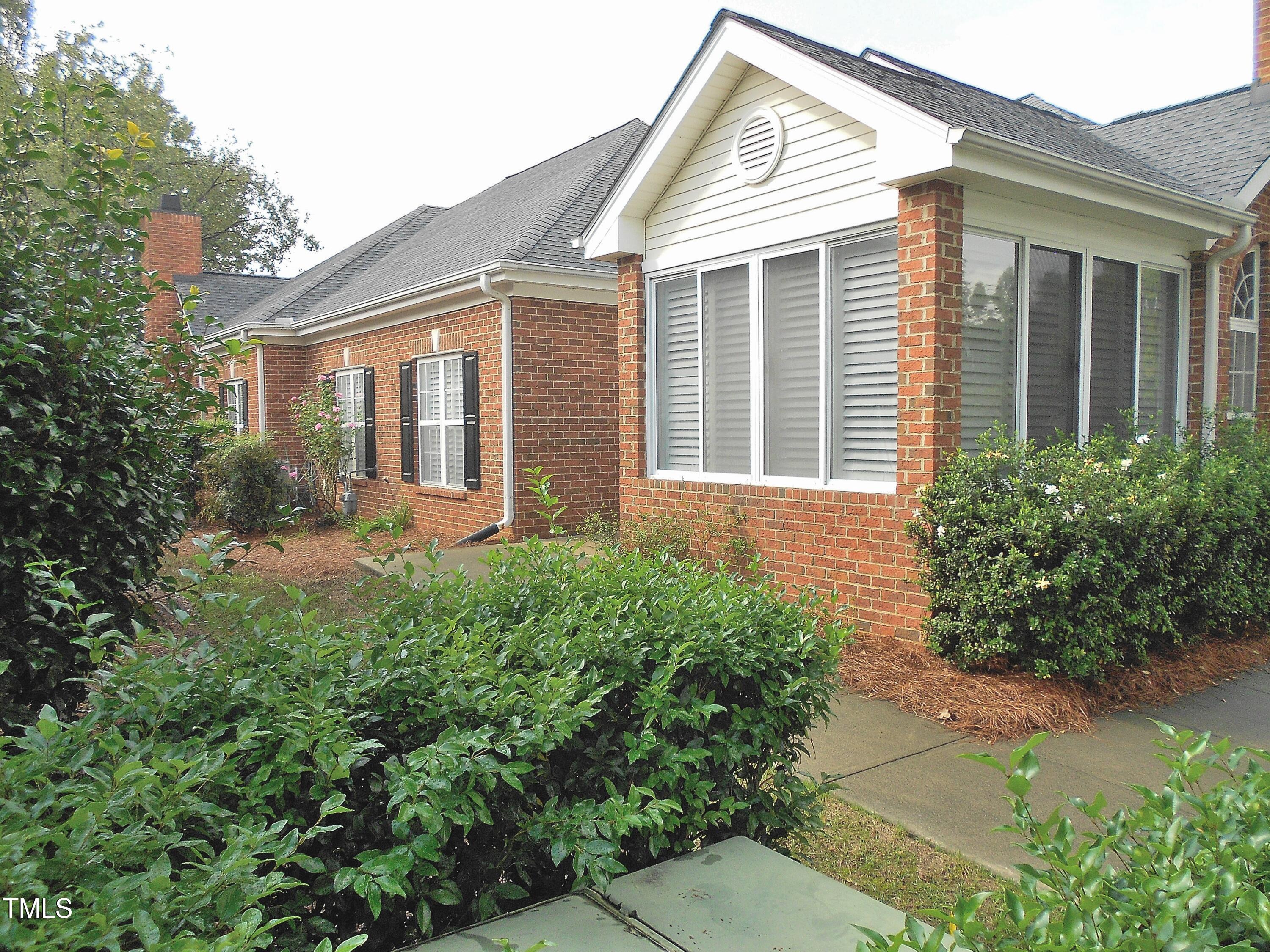 4711 Freys Hill Court