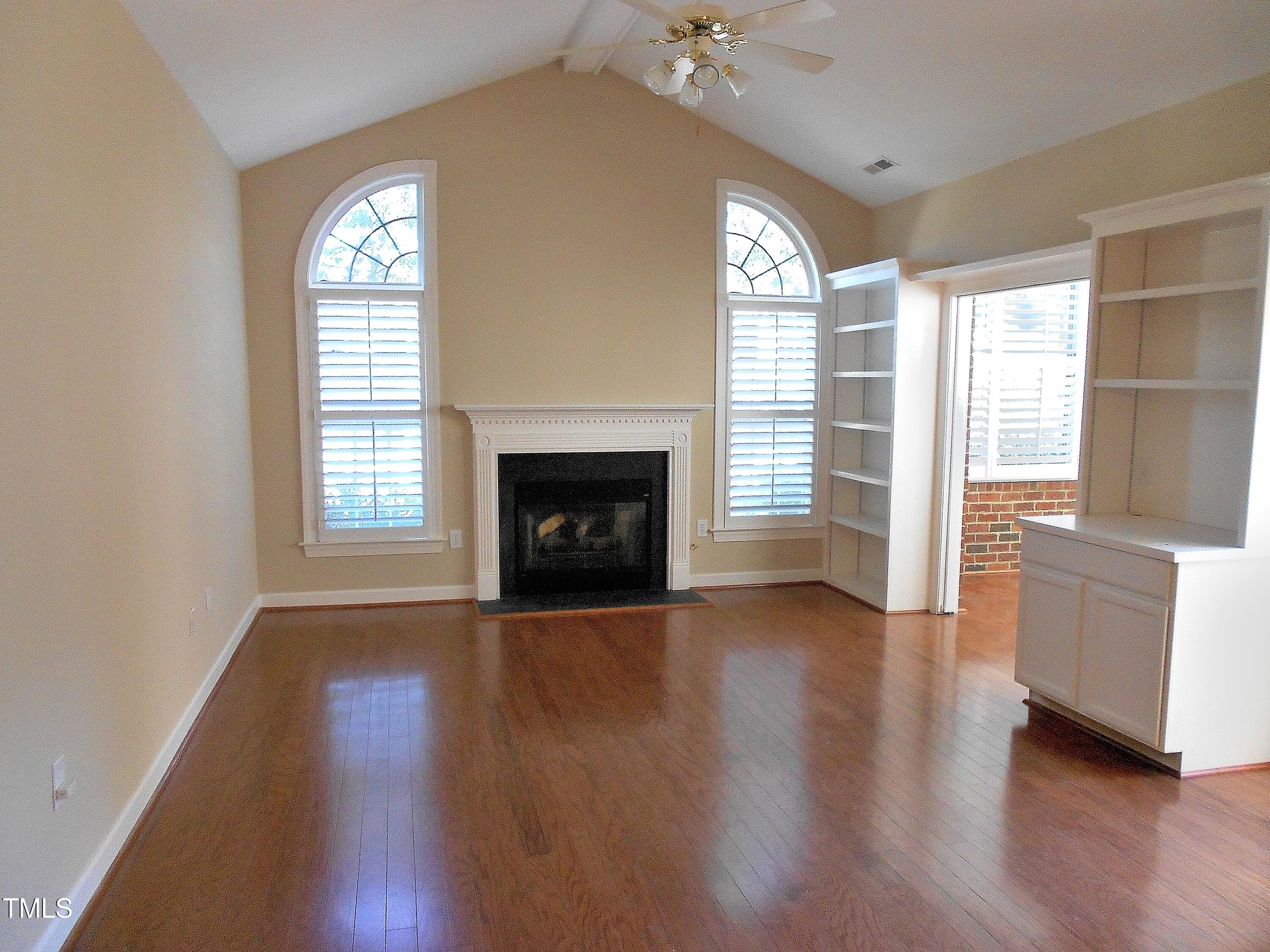 4711 Freys Hill Court