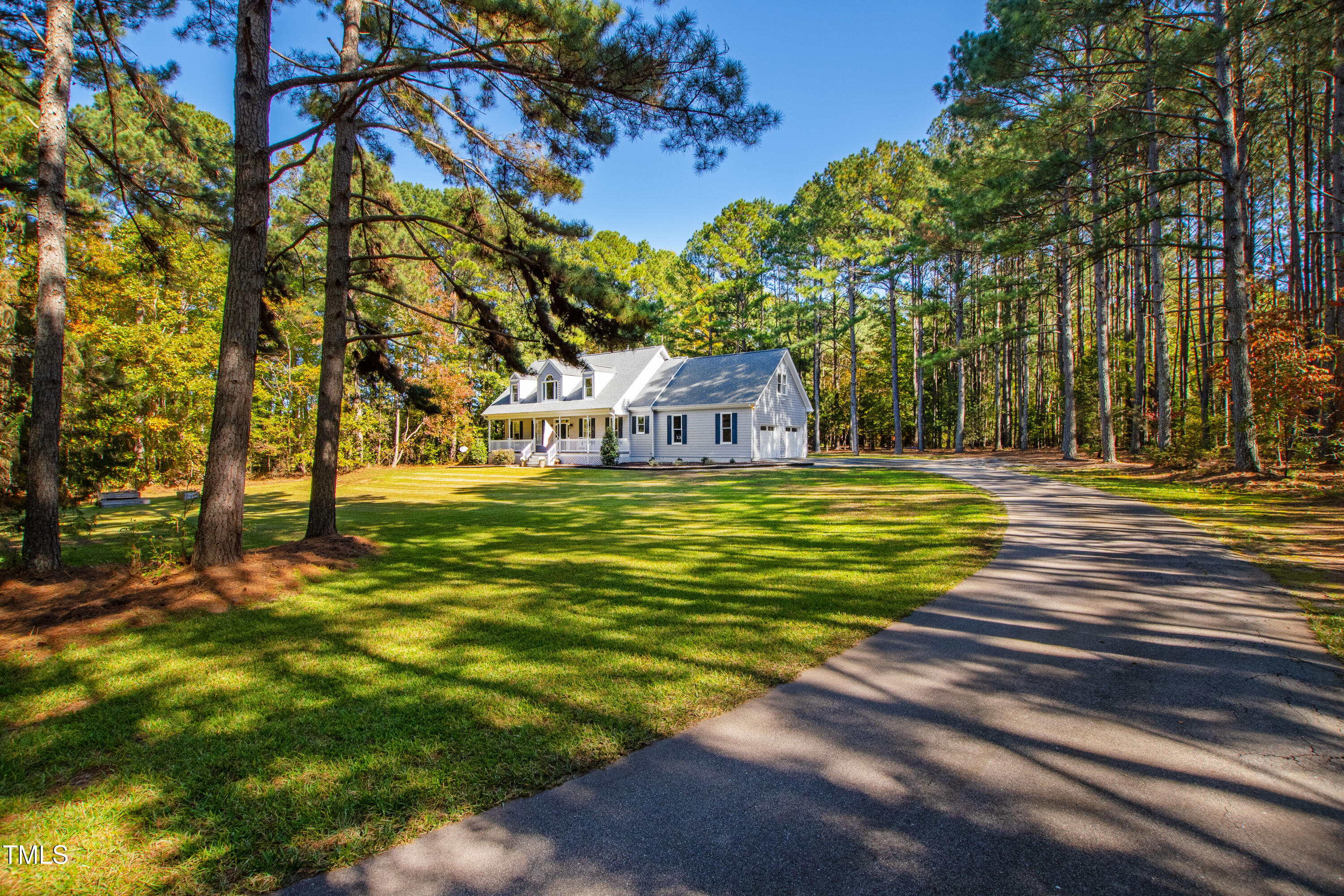 1025 Aquaduct Drive