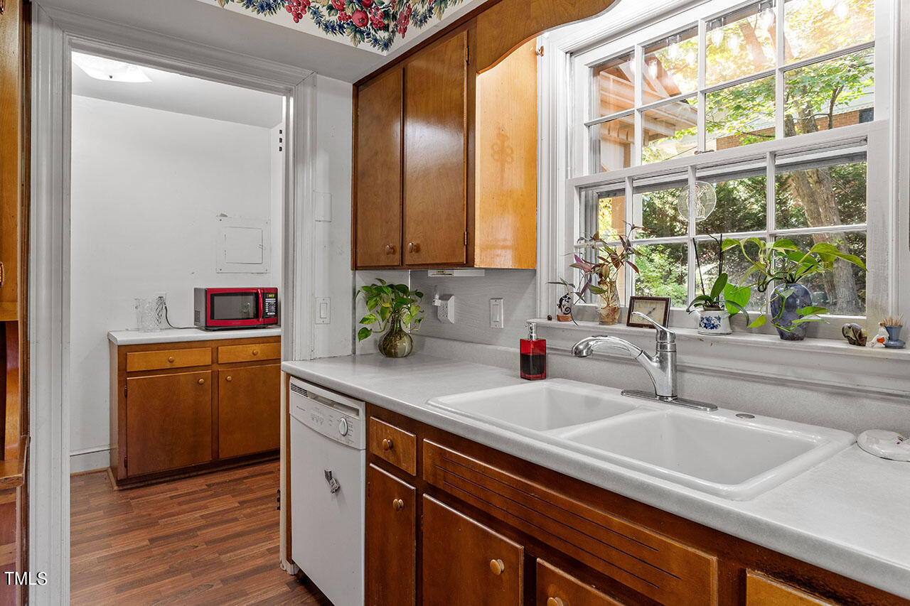 3408 Caldwell Drive