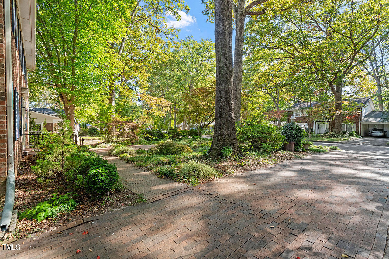 3408 Caldwell Drive
