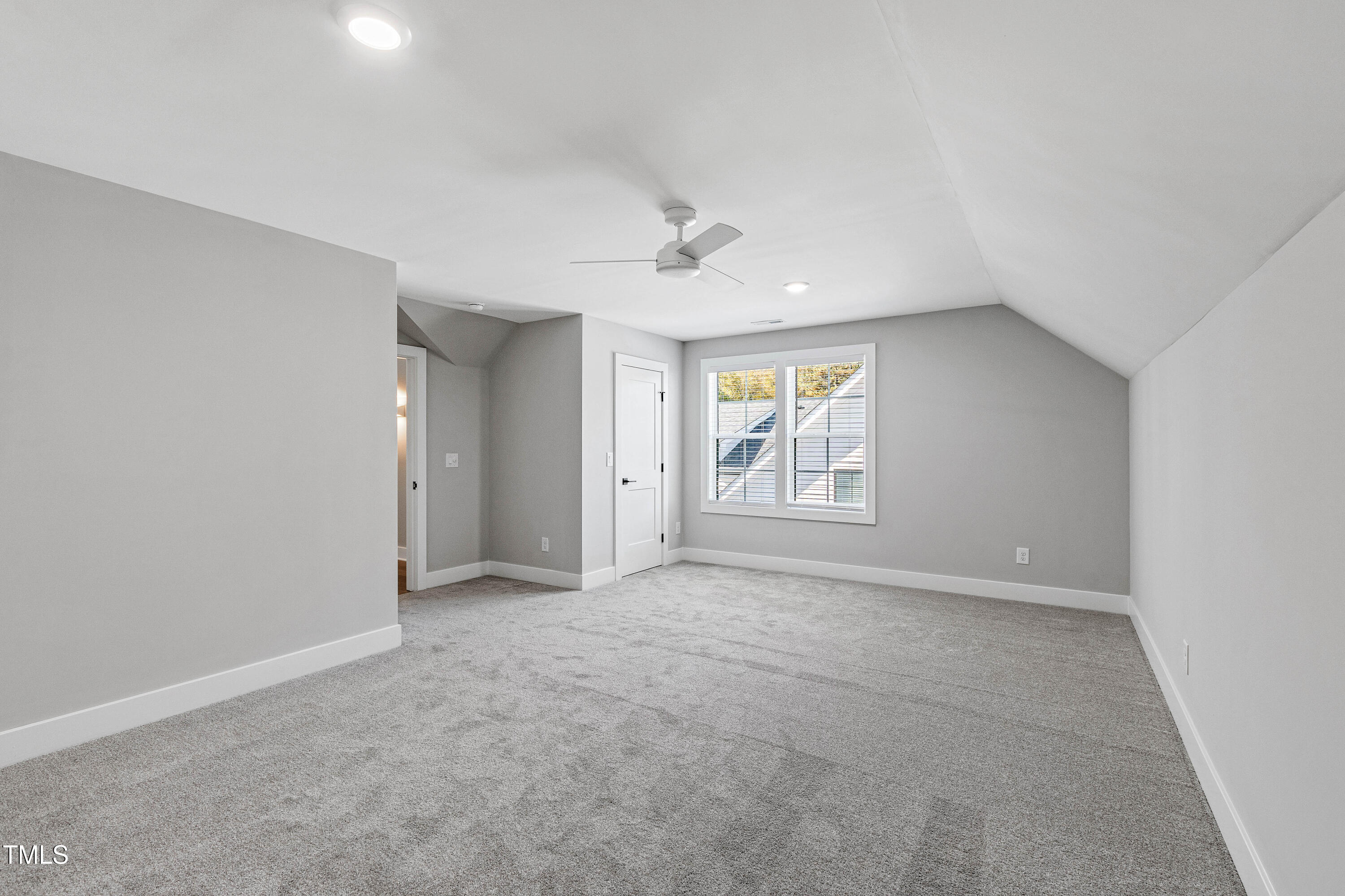 1132/1134 Cedarhurst Drive