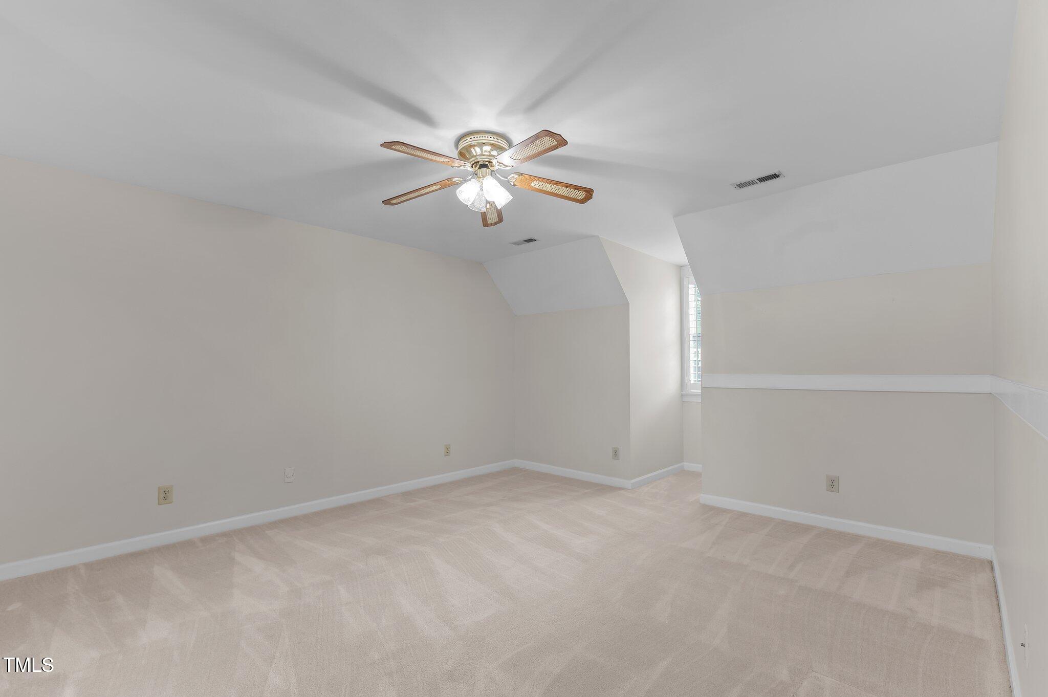 609 Crabbery Lane