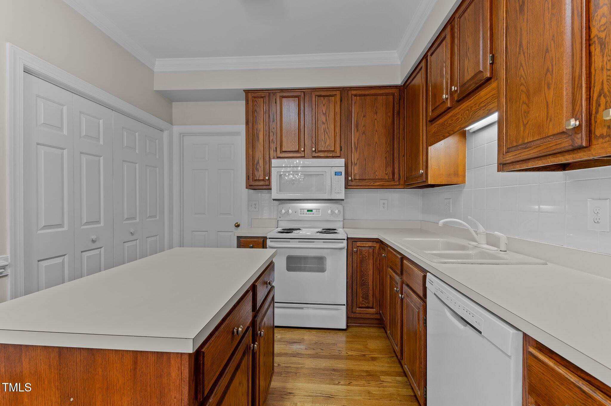 609 Crabbery Lane