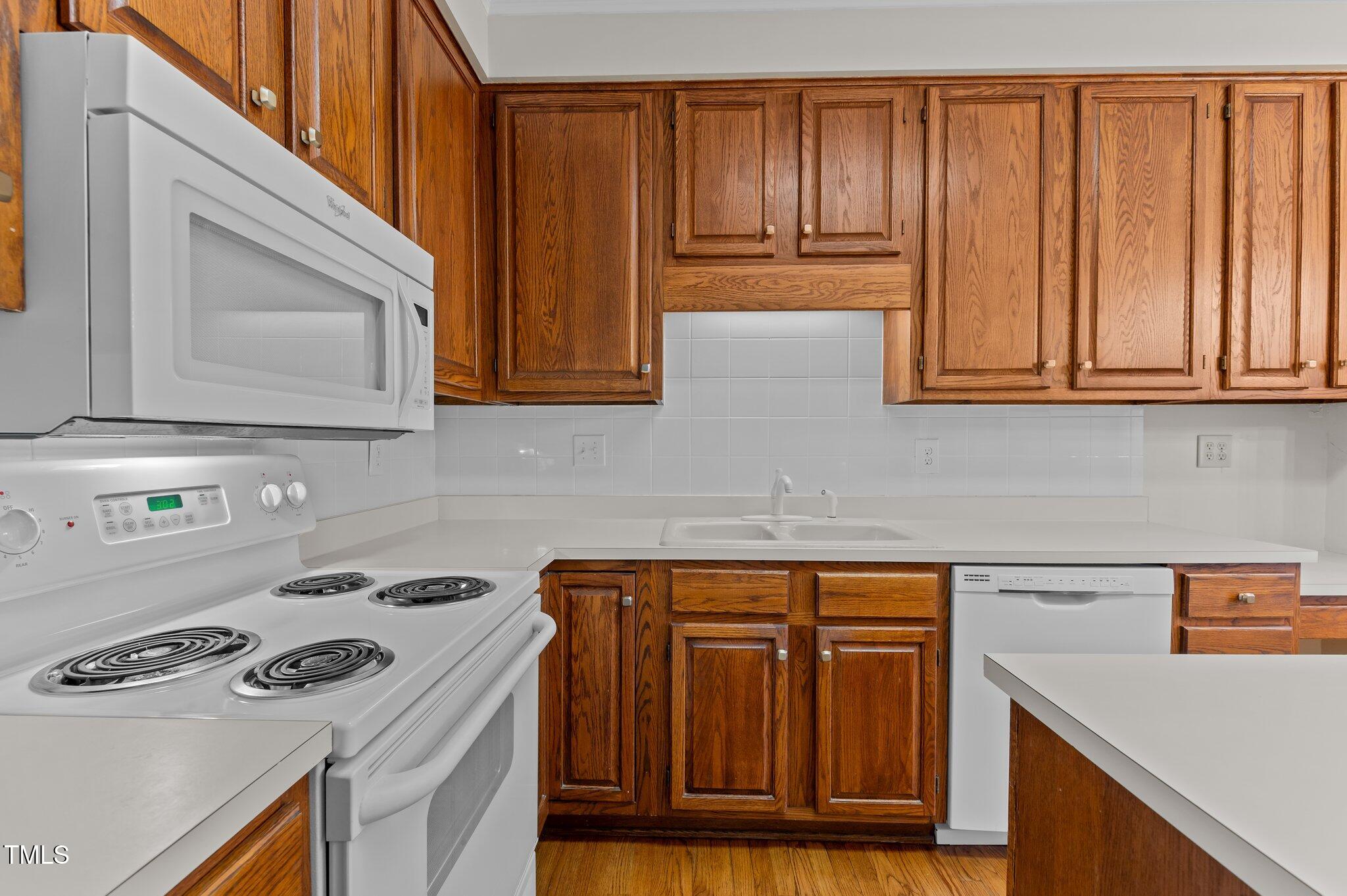 609 Crabbery Lane