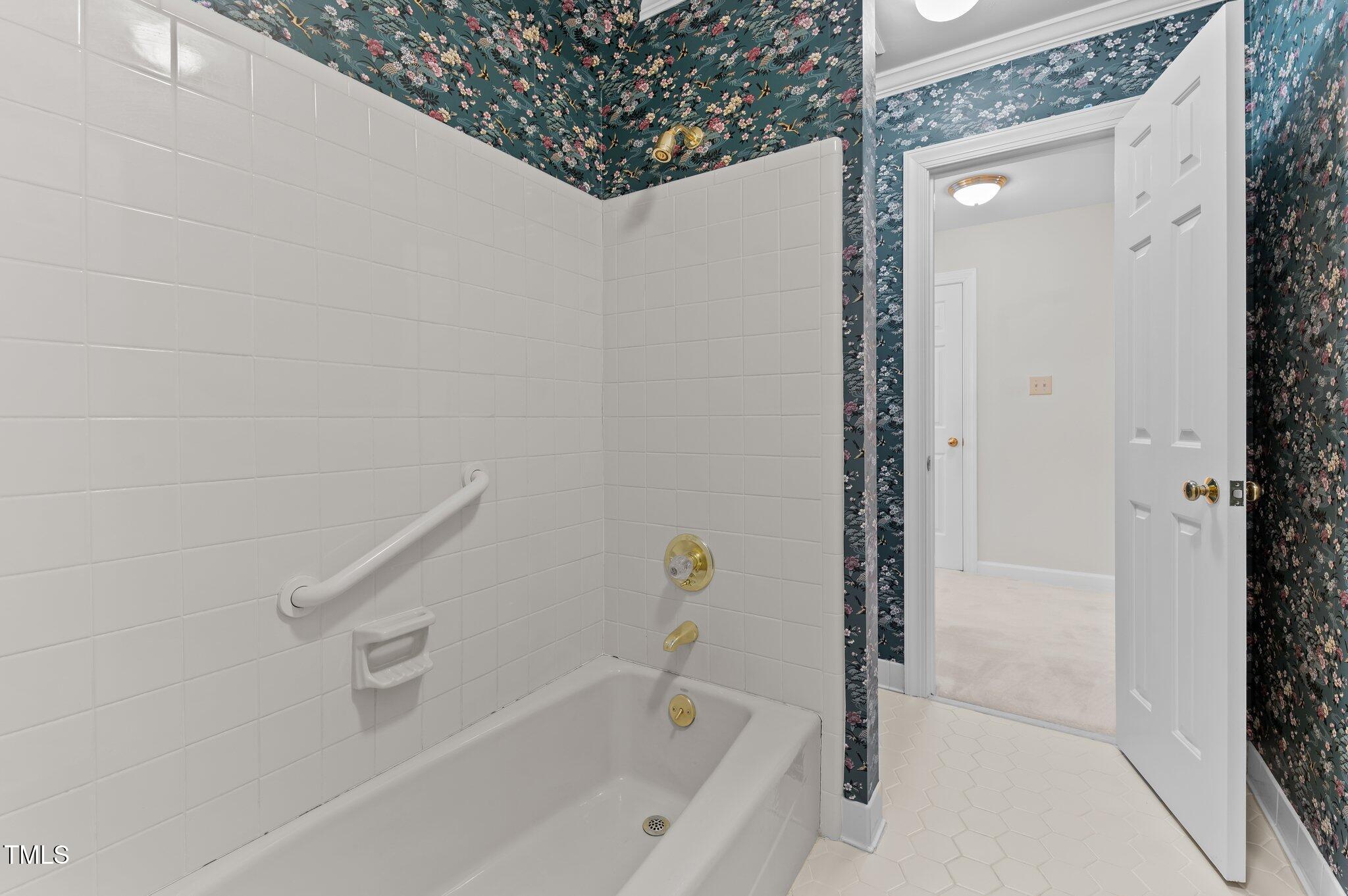 609 Crabbery Lane