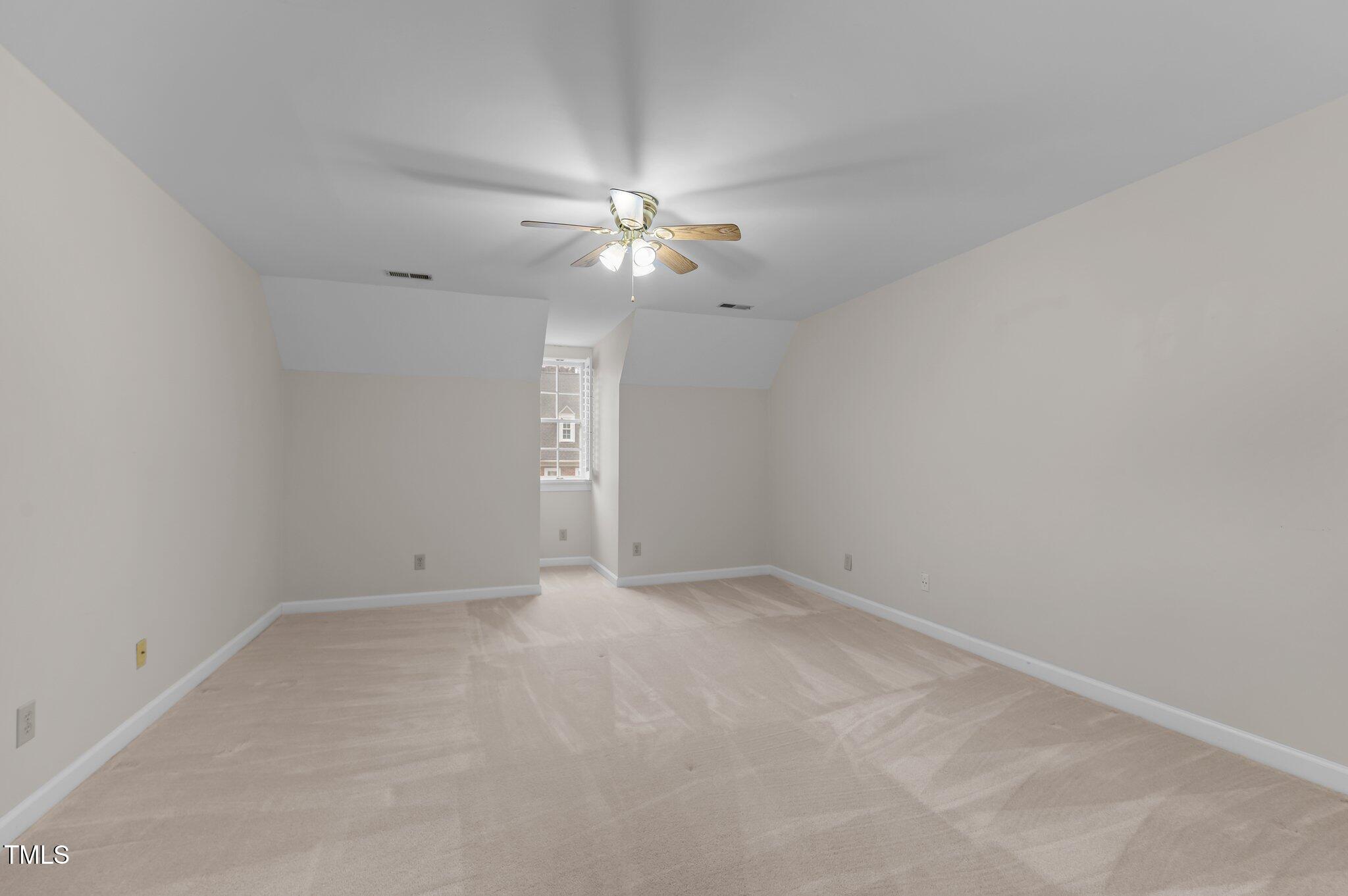 609 Crabbery Lane