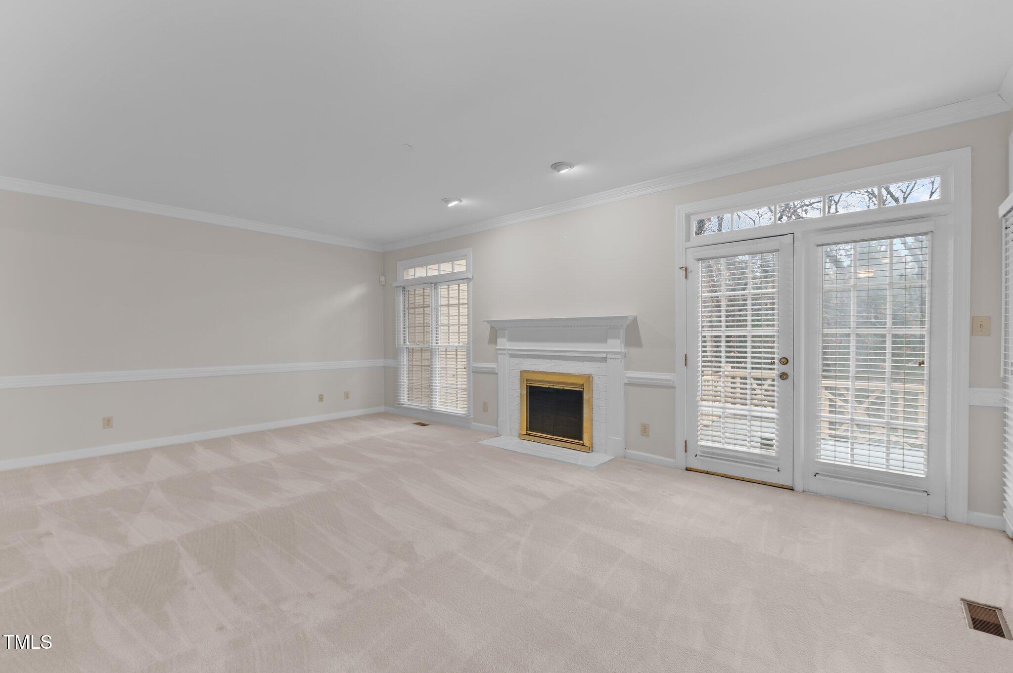 609 Crabbery Lane