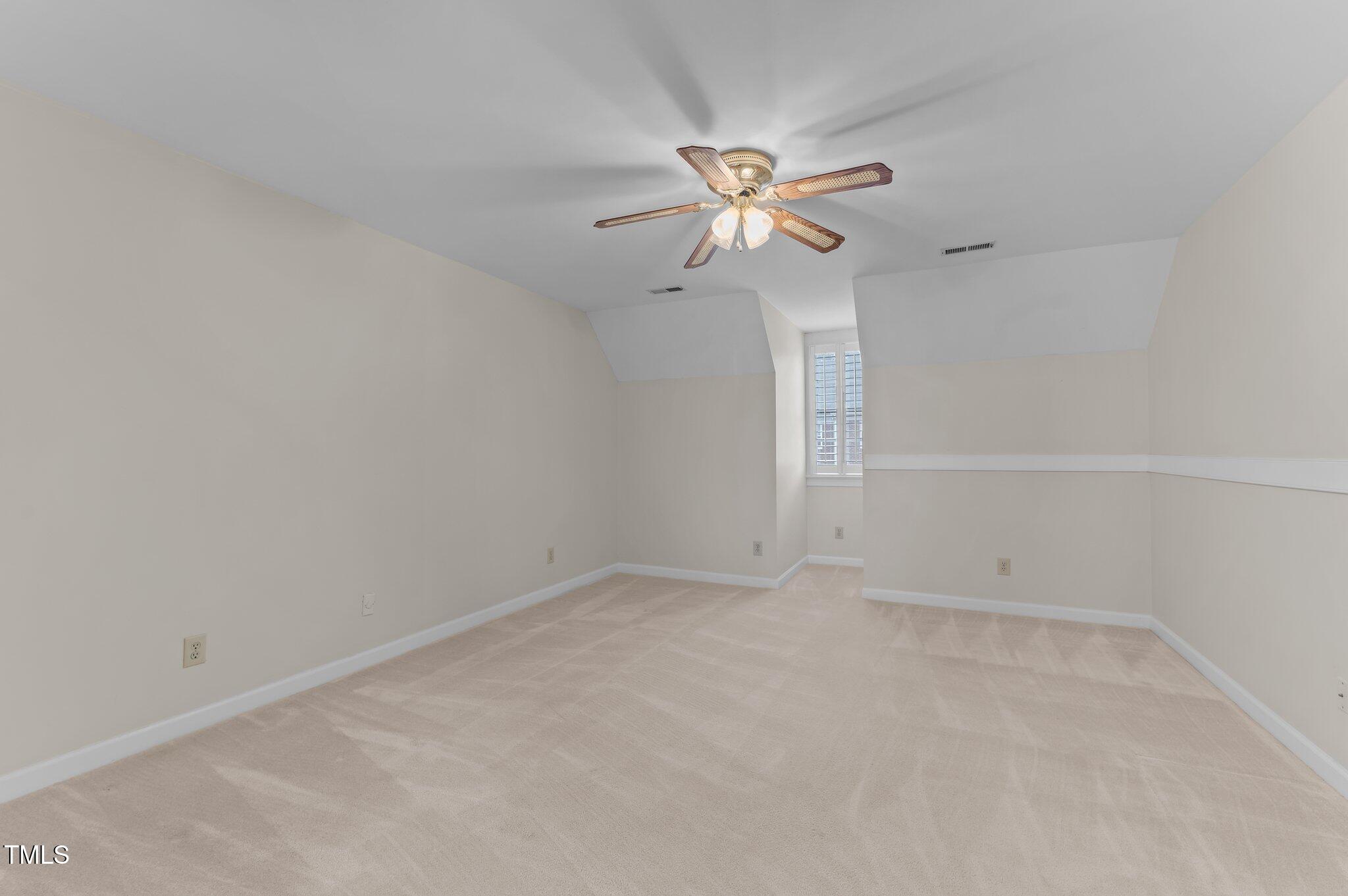 609 Crabbery Lane