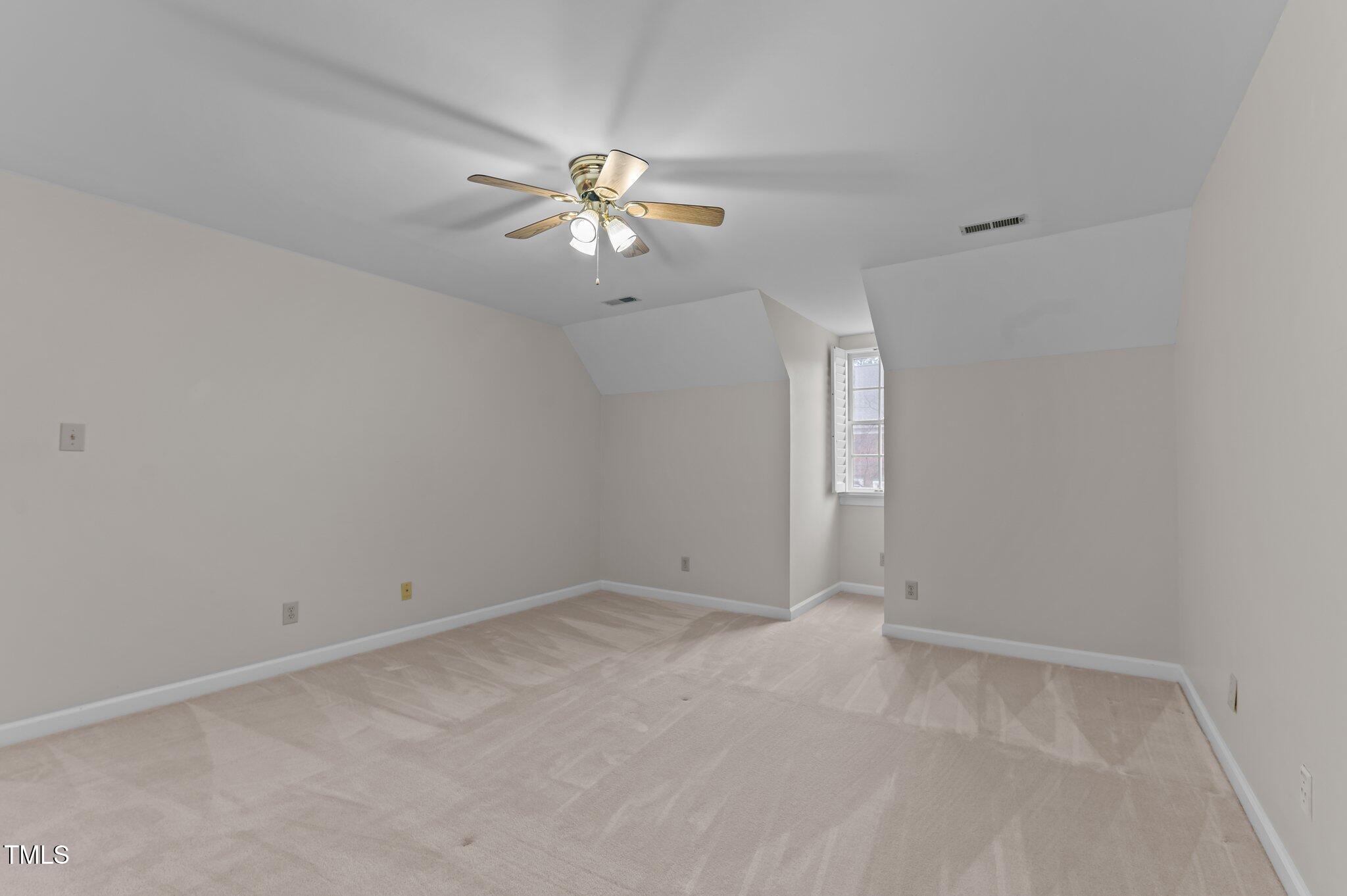 609 Crabbery Lane