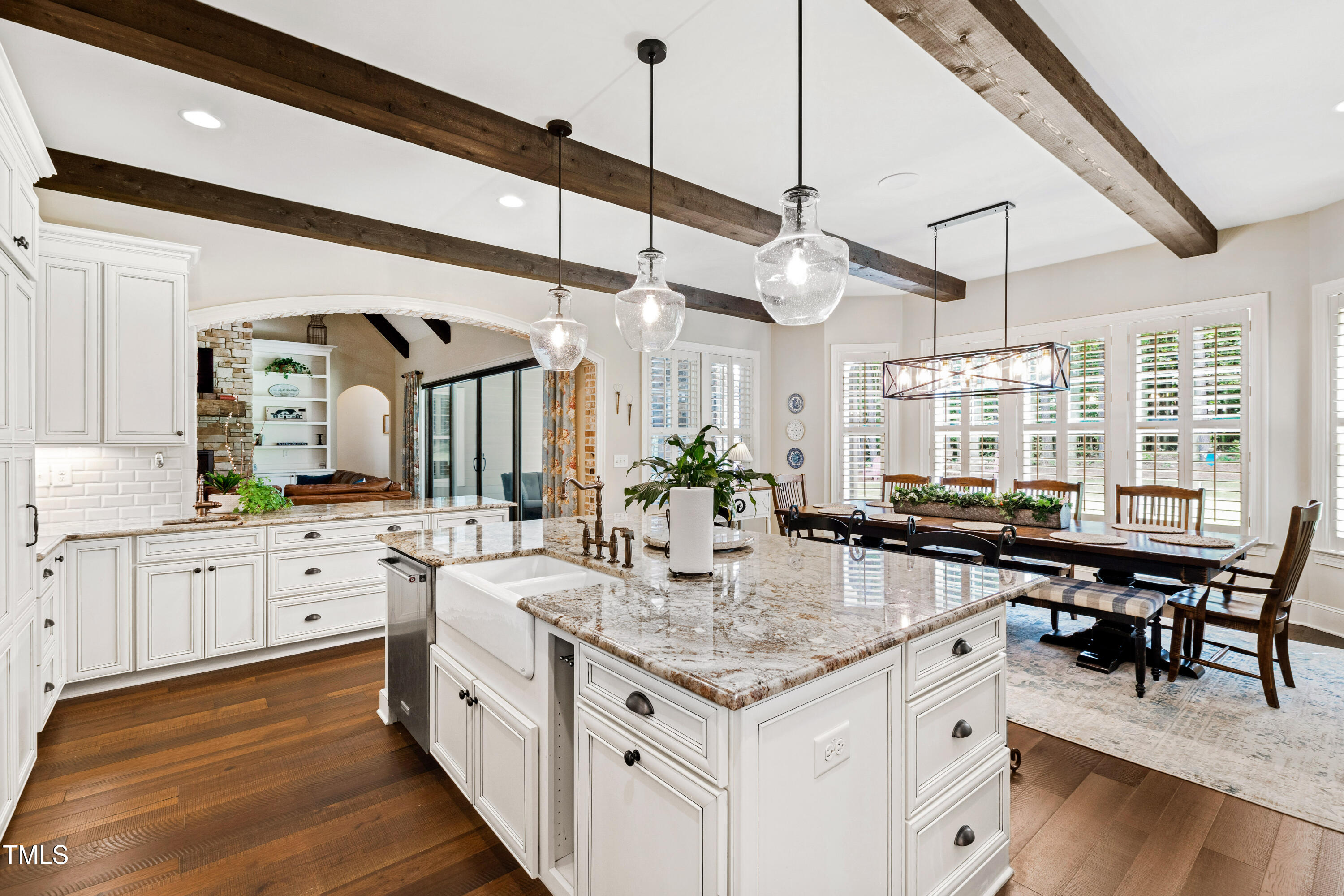 1009 Northshore Drive
