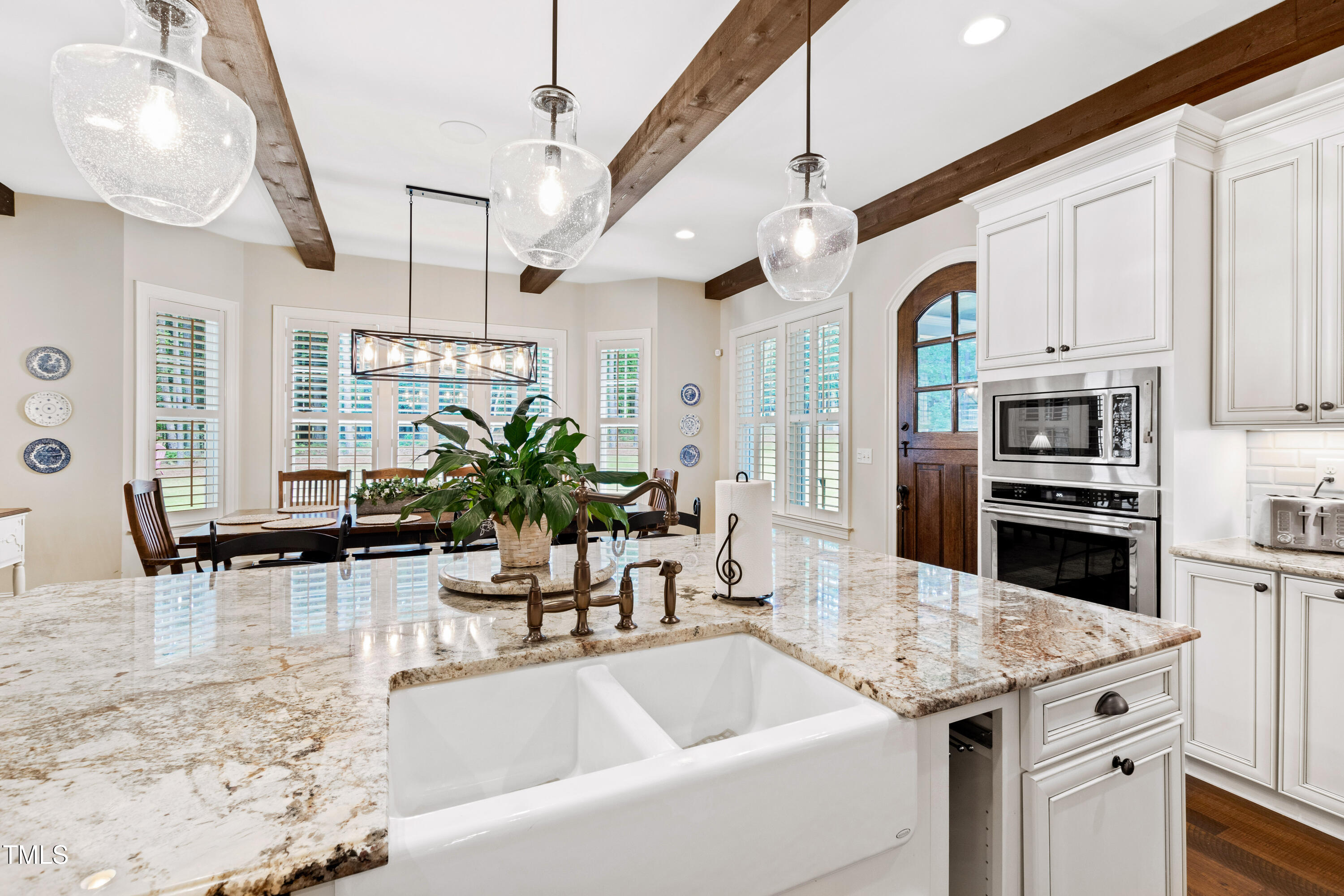 1009 Northshore Drive