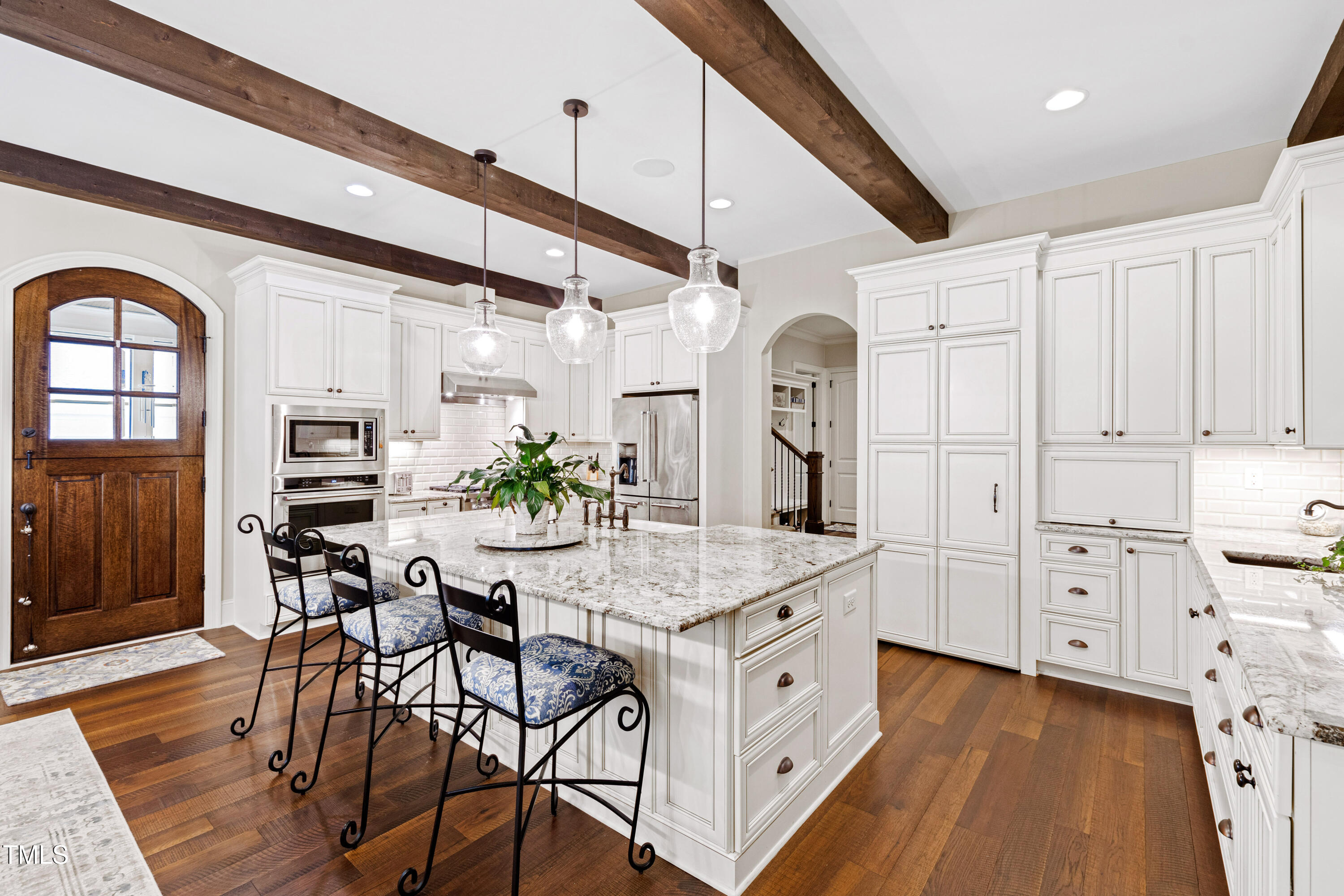 1009 Northshore Drive