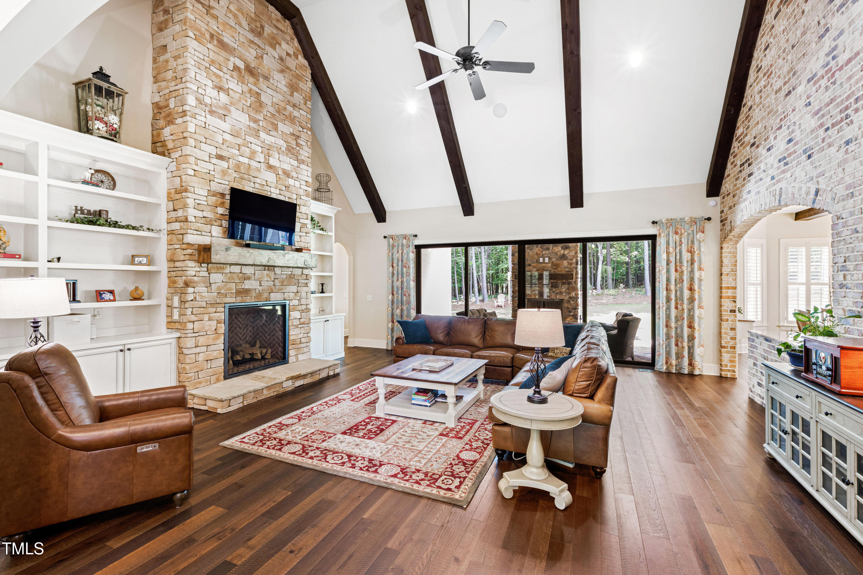 1009 Northshore Drive