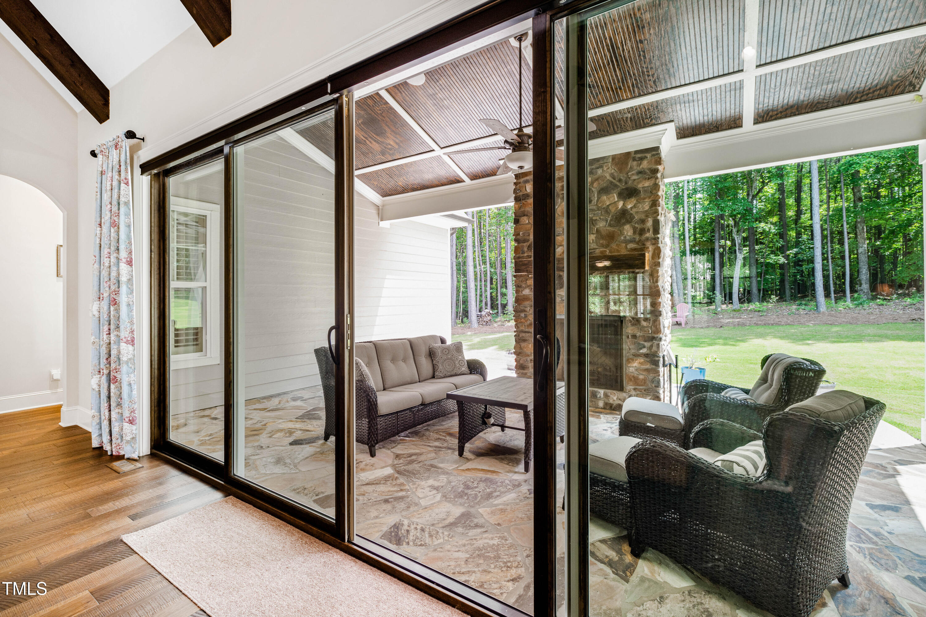 1009 Northshore Drive