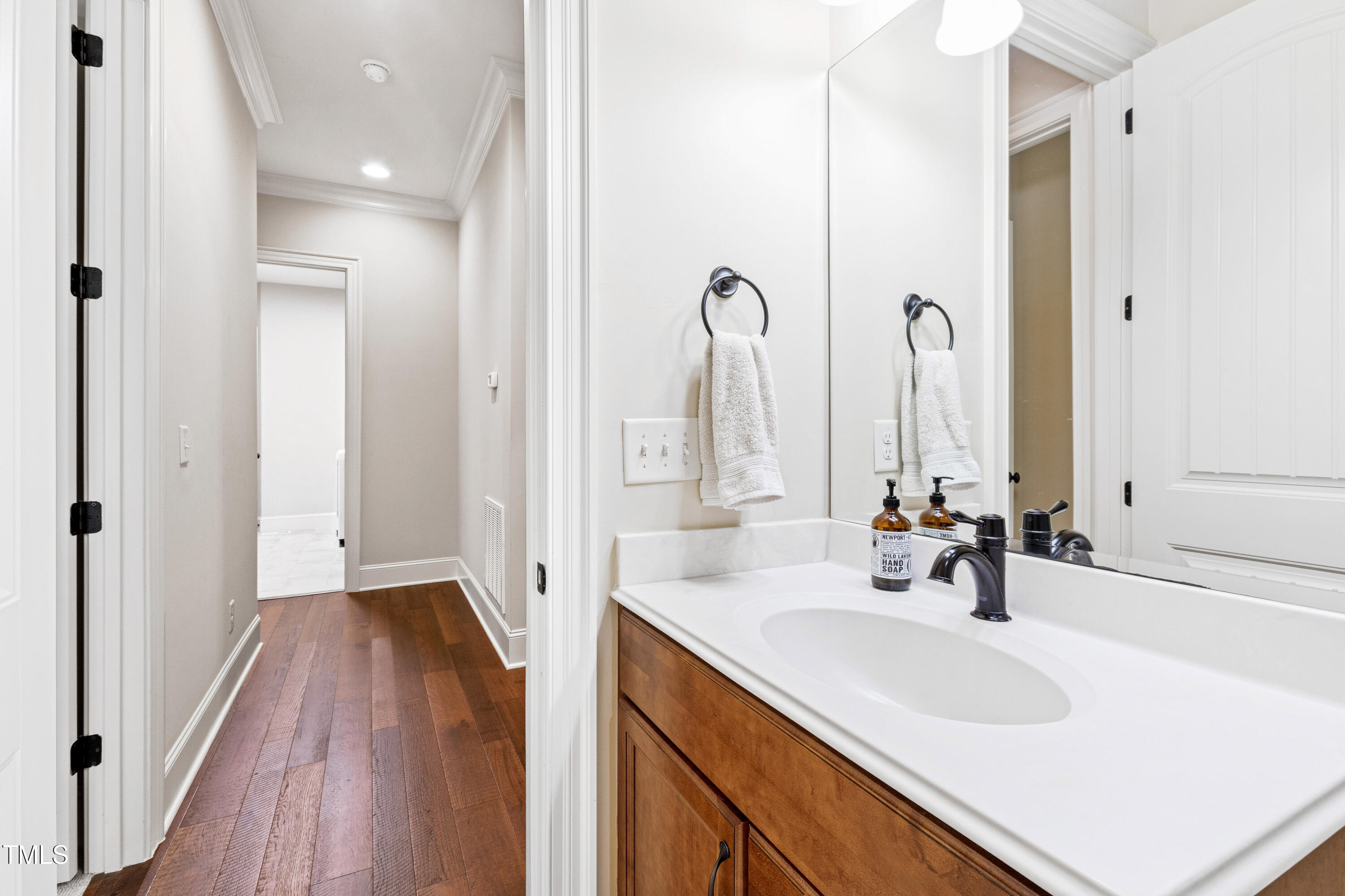 1009 Northshore Drive