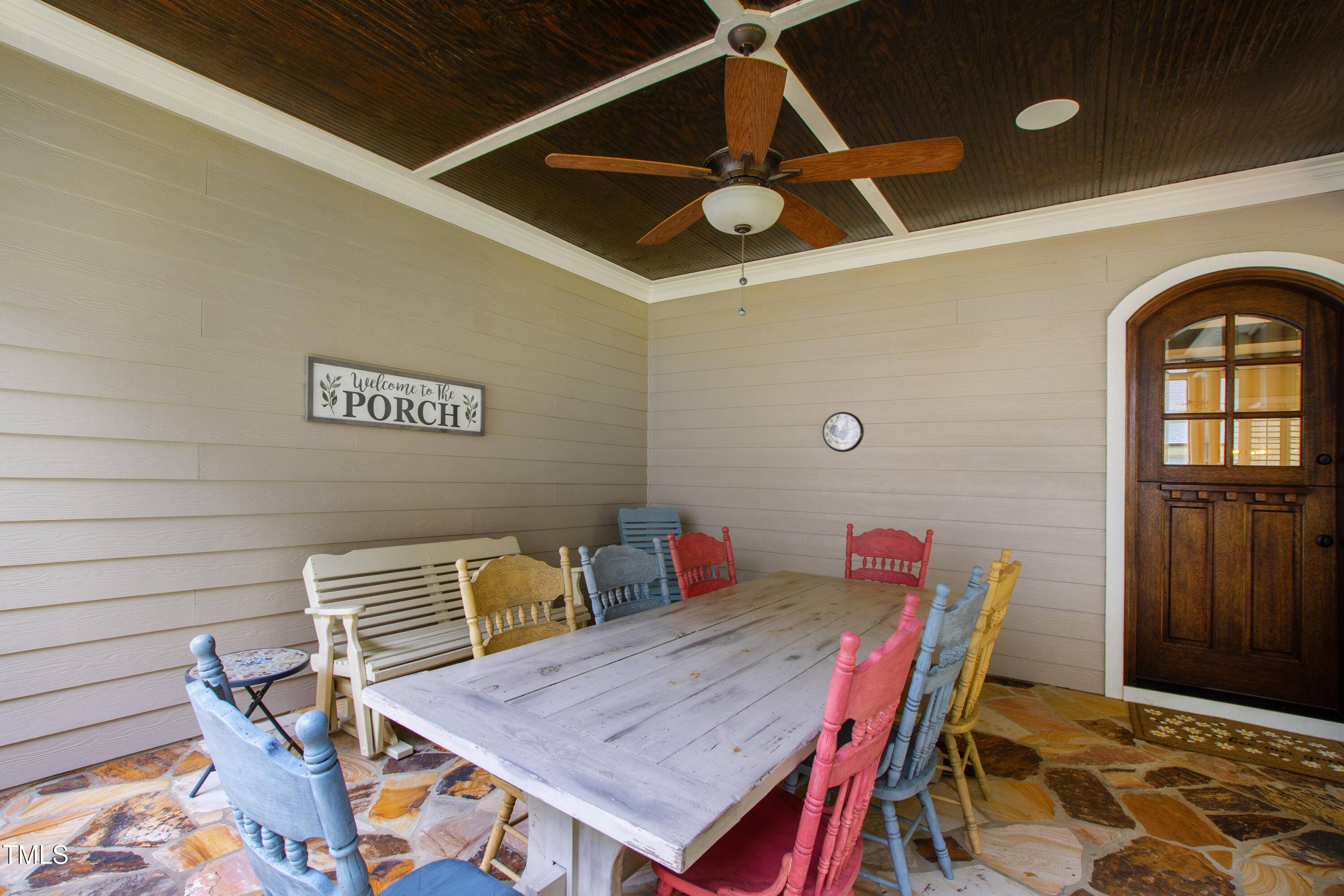1009 Northshore Drive