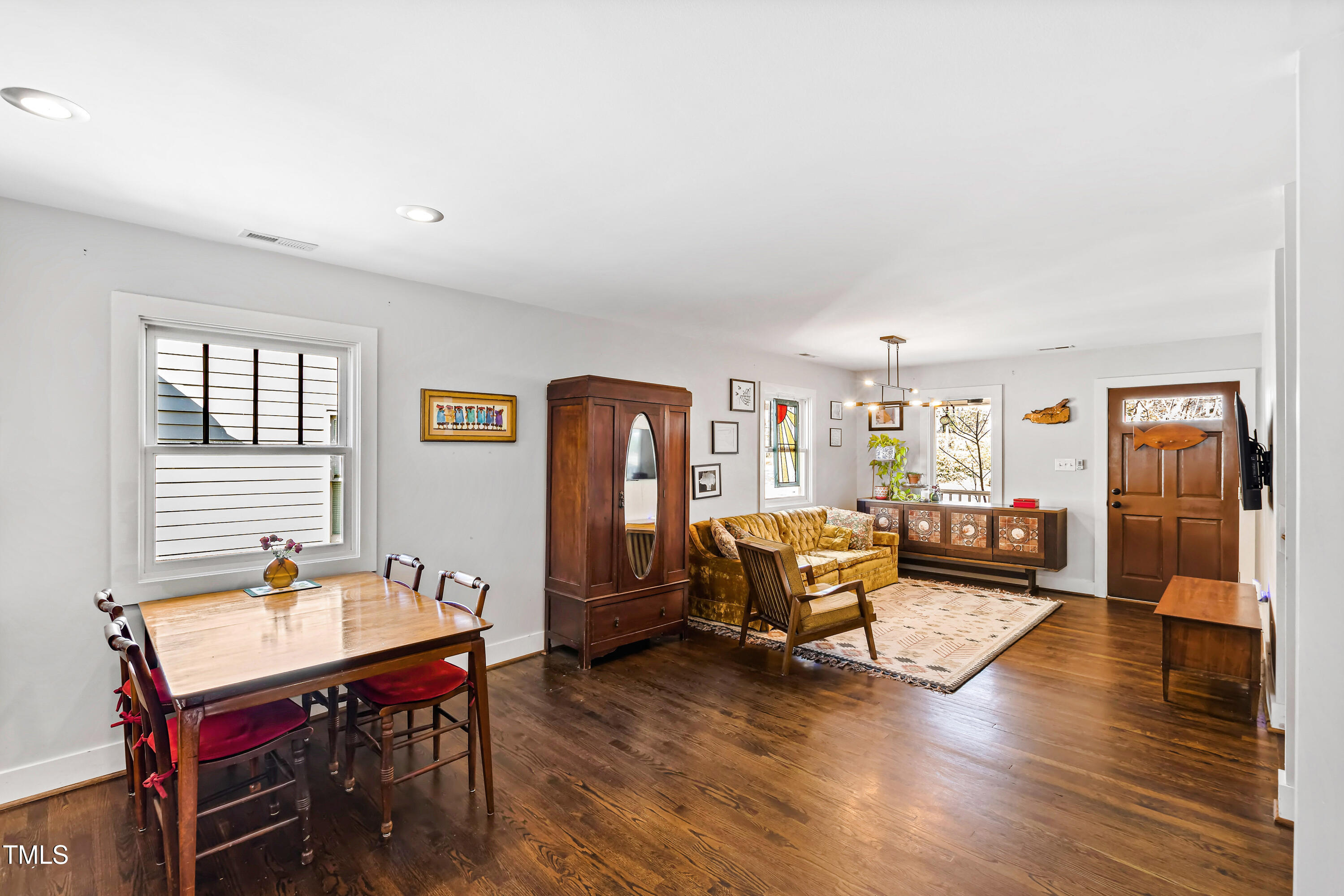 717 Dorothea Drive