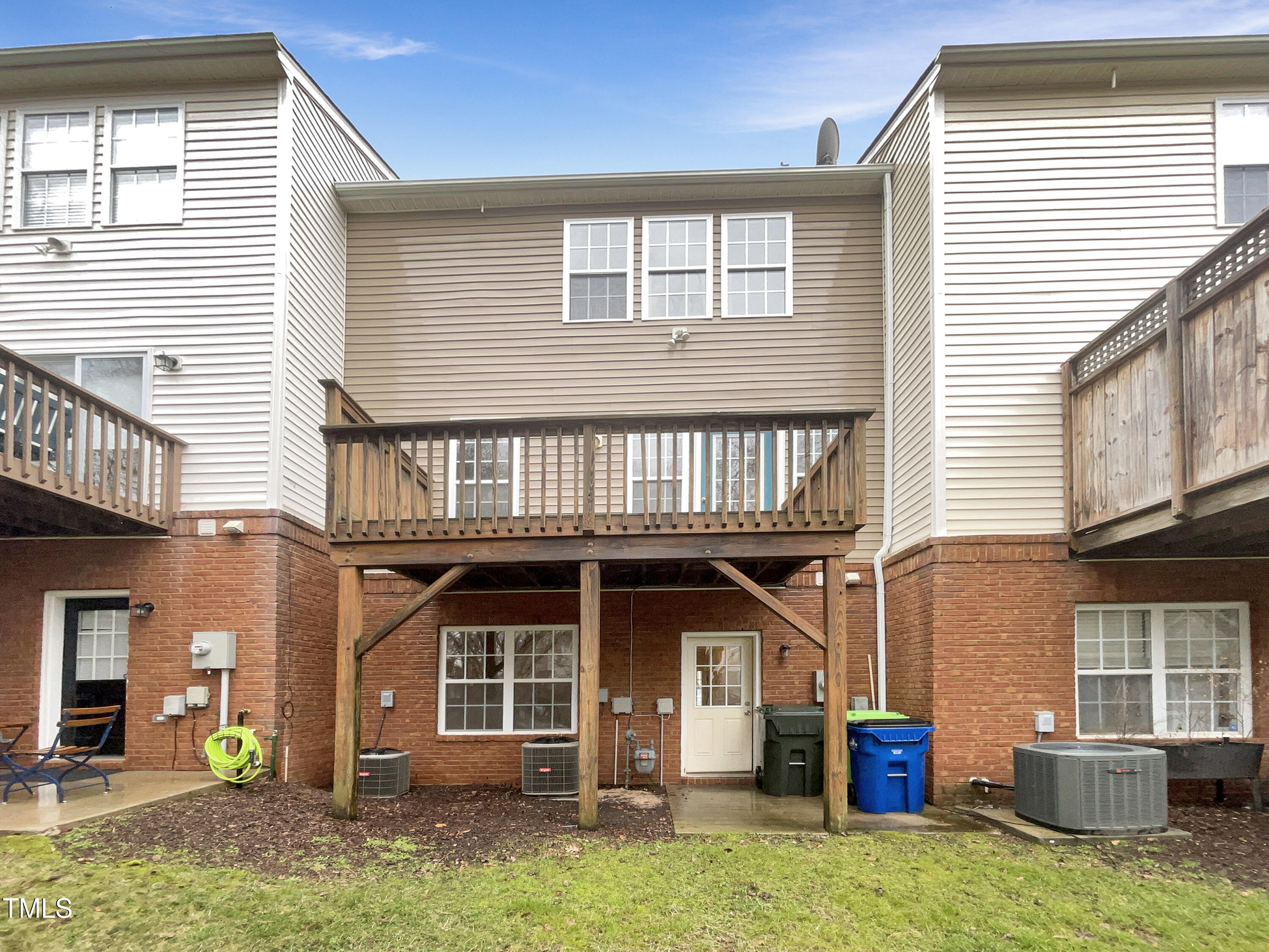 7104 Proctor Hill Drive
