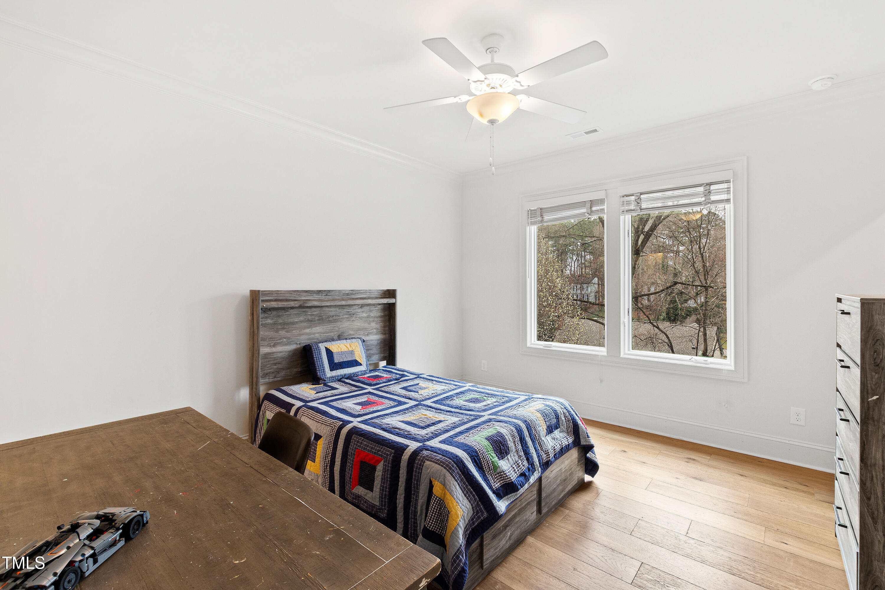 909 Lake Boone Trail