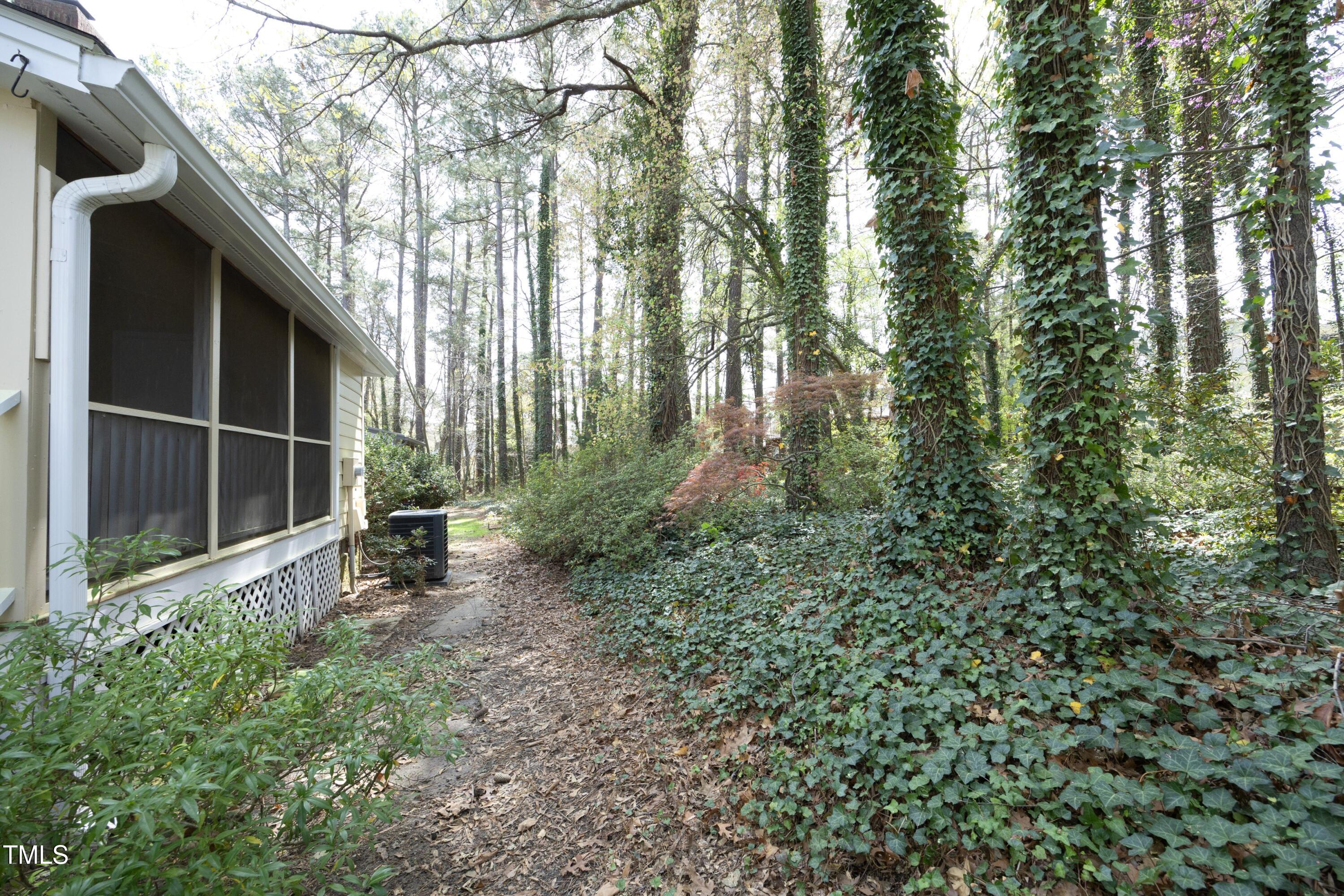 8310 Wycombe Lane